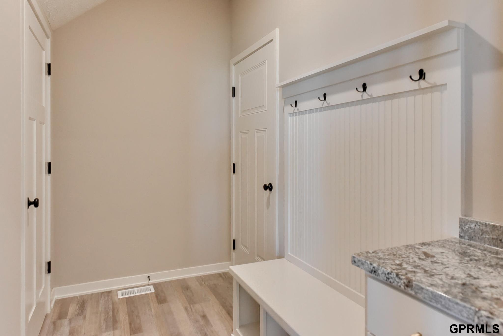 Elkhorn, Nebraska 68022, United States, 4 Bedrooms Bedrooms, ,3 BathroomsBathrooms,Residential,Active,23781