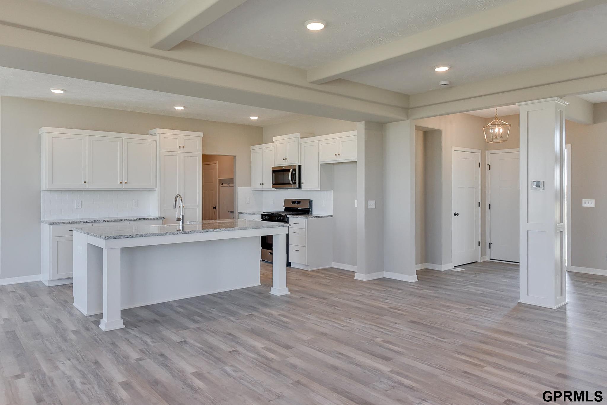 Elkhorn, Nebraska 68022, United States, 4 Bedrooms Bedrooms, ,3 BathroomsBathrooms,Residential,Active,23781