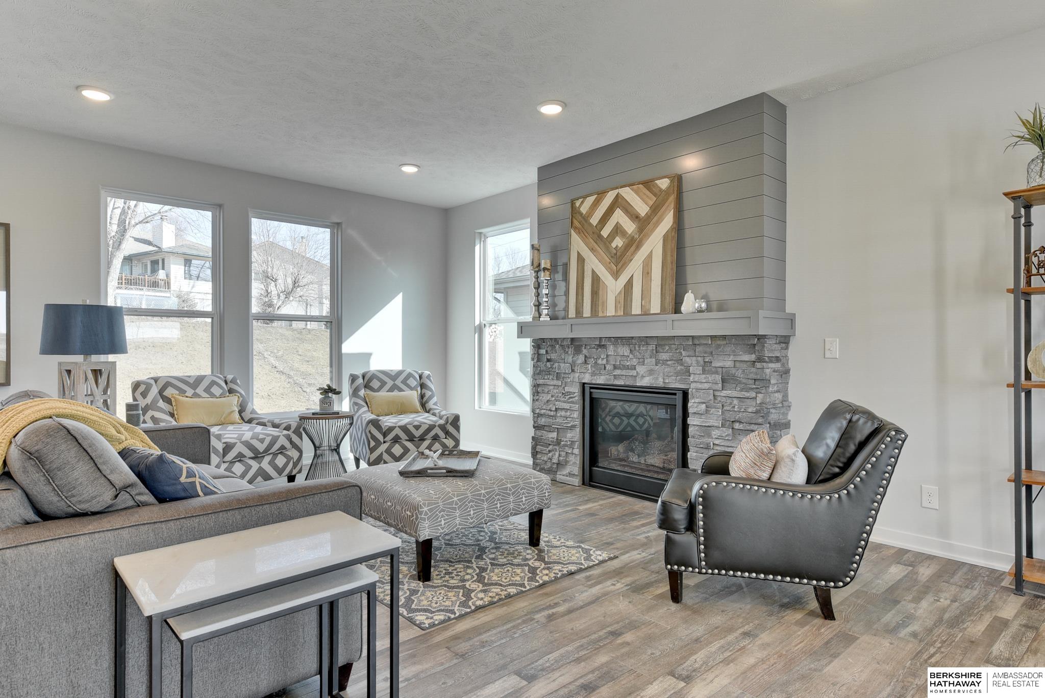 Papillion, Nebraska 68138, United States, 4 Bedrooms Bedrooms, ,3 BathroomsBathrooms,Residential,Active,29085