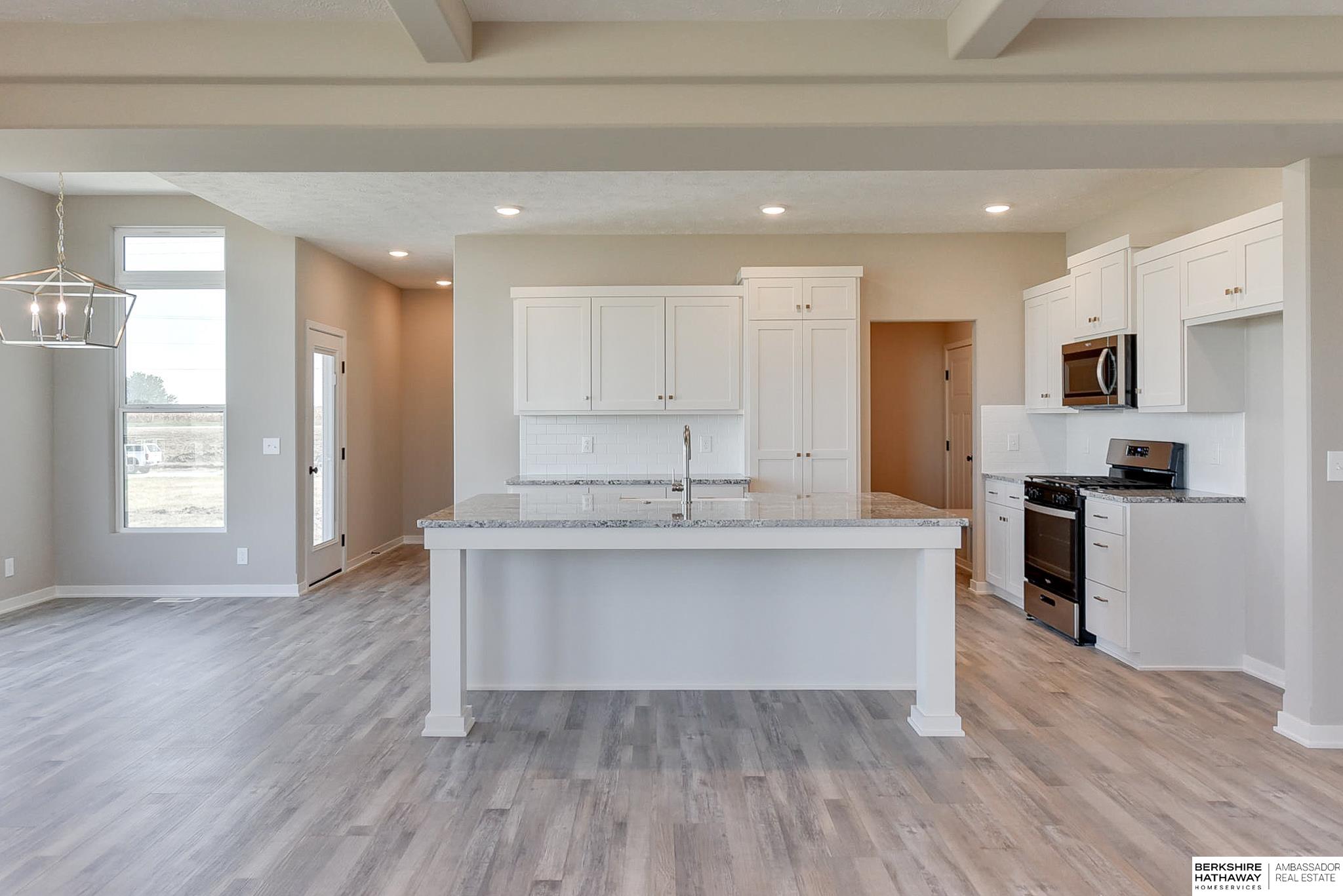 Elkhorn, Nebraska 68022, United States, 4 Bedrooms Bedrooms, ,3 BathroomsBathrooms,Residential,Active,29087