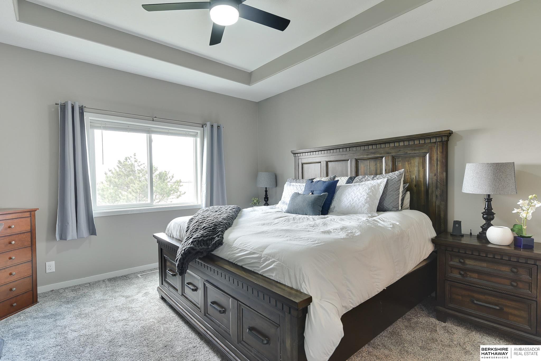 Valley, Nebraska 68064, United States, 5 Bedrooms Bedrooms, ,3 BathroomsBathrooms,Residential,Active,108034