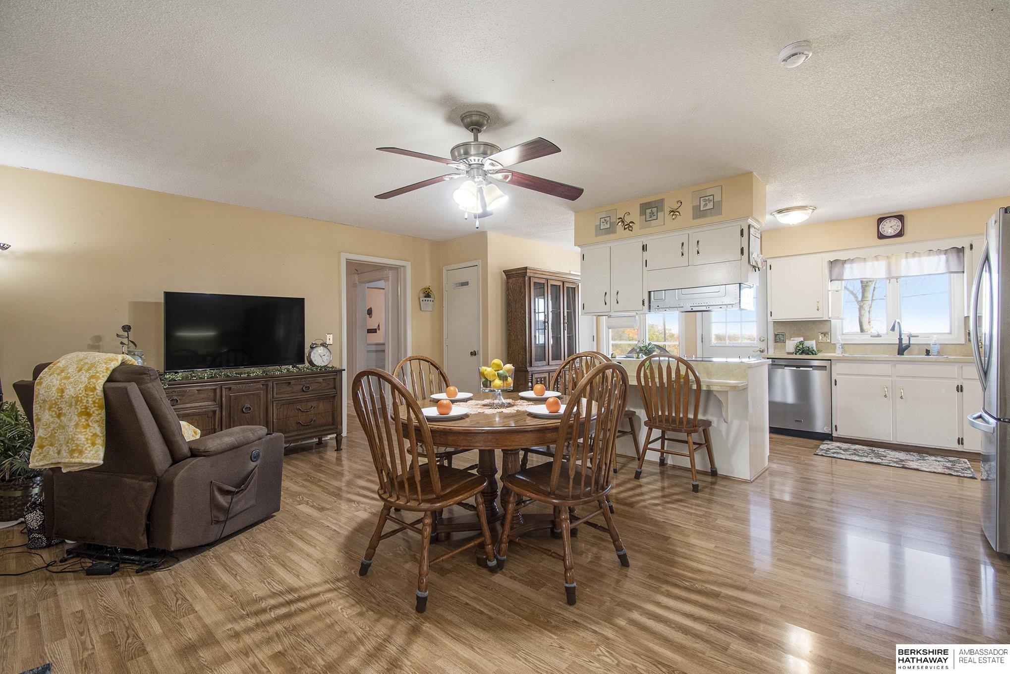 Logan, Iowa 51546, United States, 5 Bedrooms Bedrooms, ,2 BathroomsBathrooms,Residential,Active,34208