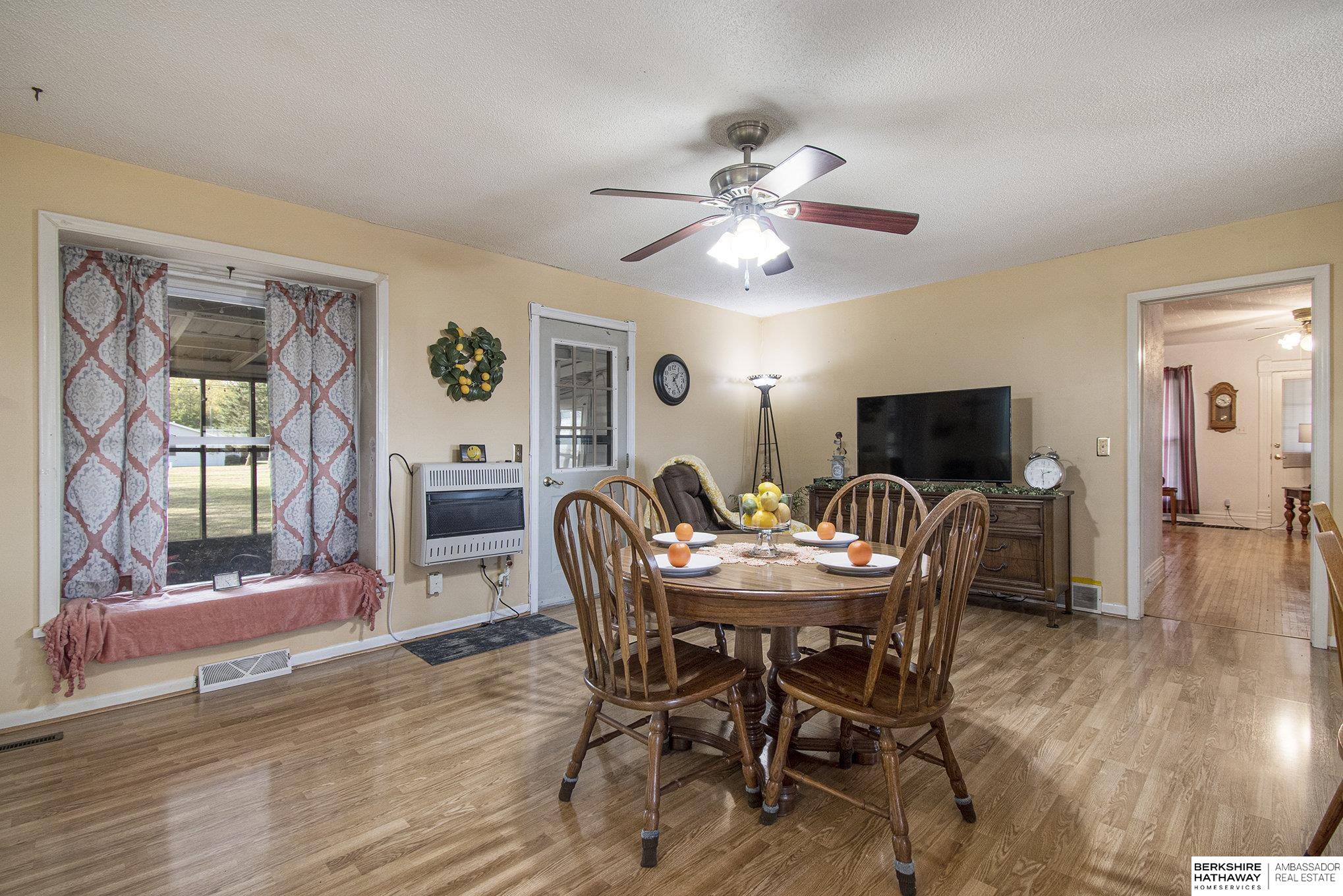 Logan, Iowa 51546, United States, 5 Bedrooms Bedrooms, ,2 BathroomsBathrooms,Residential,Active,34208