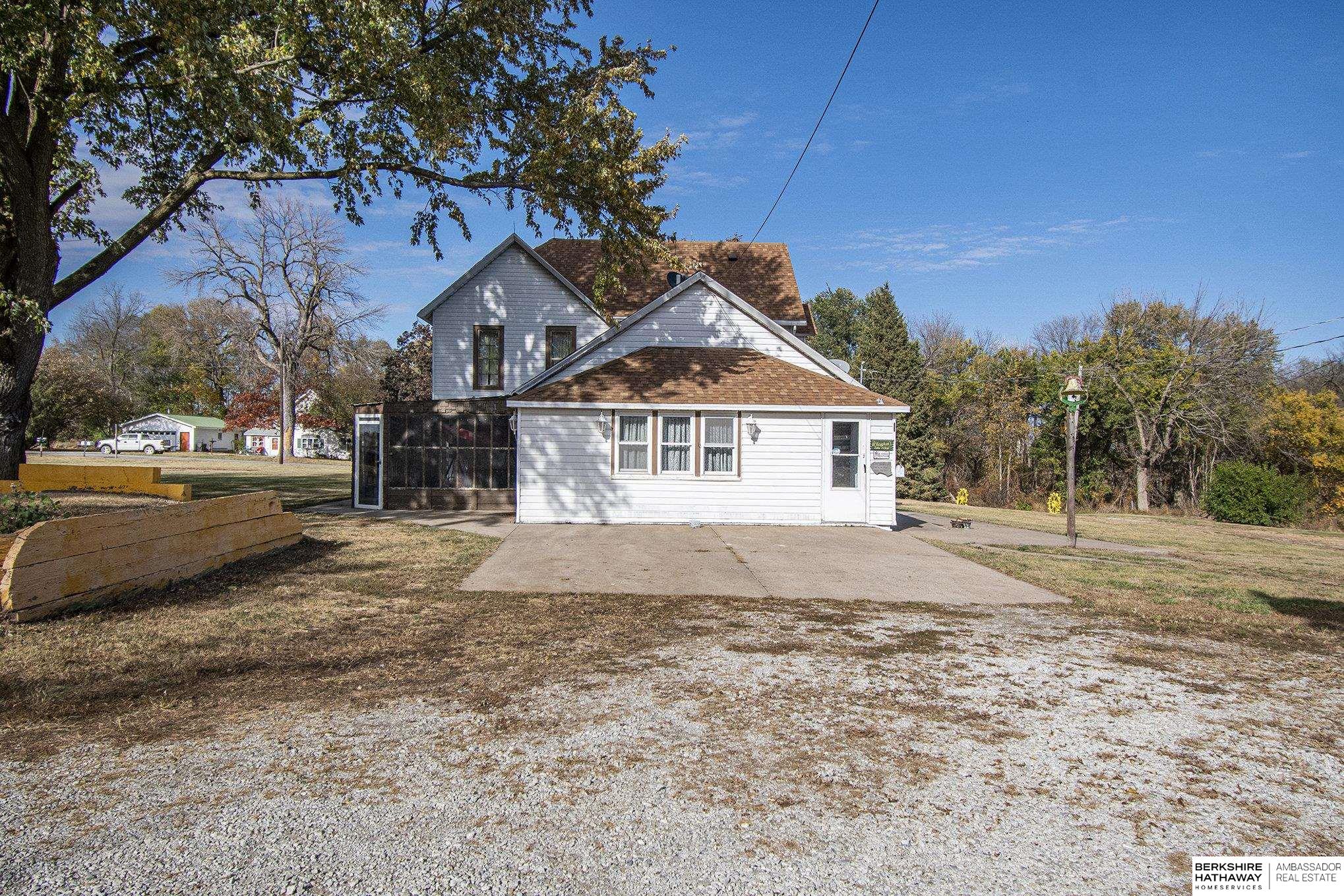 Logan, Iowa 51546, United States, 5 Bedrooms Bedrooms, ,2 BathroomsBathrooms,Residential,Active,34208