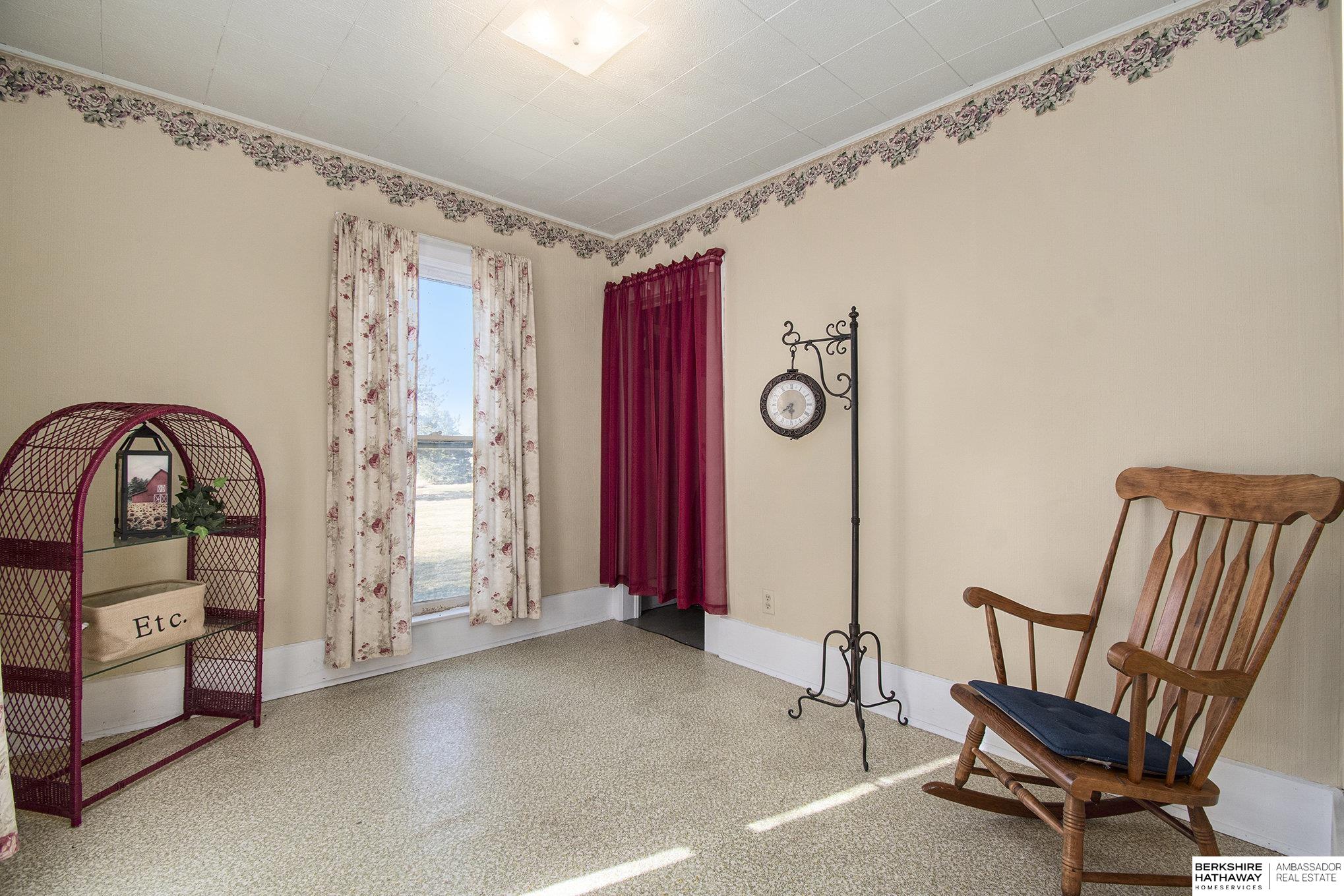 Logan, Iowa 51546, United States, 5 Bedrooms Bedrooms, ,2 BathroomsBathrooms,Residential,Active,34208