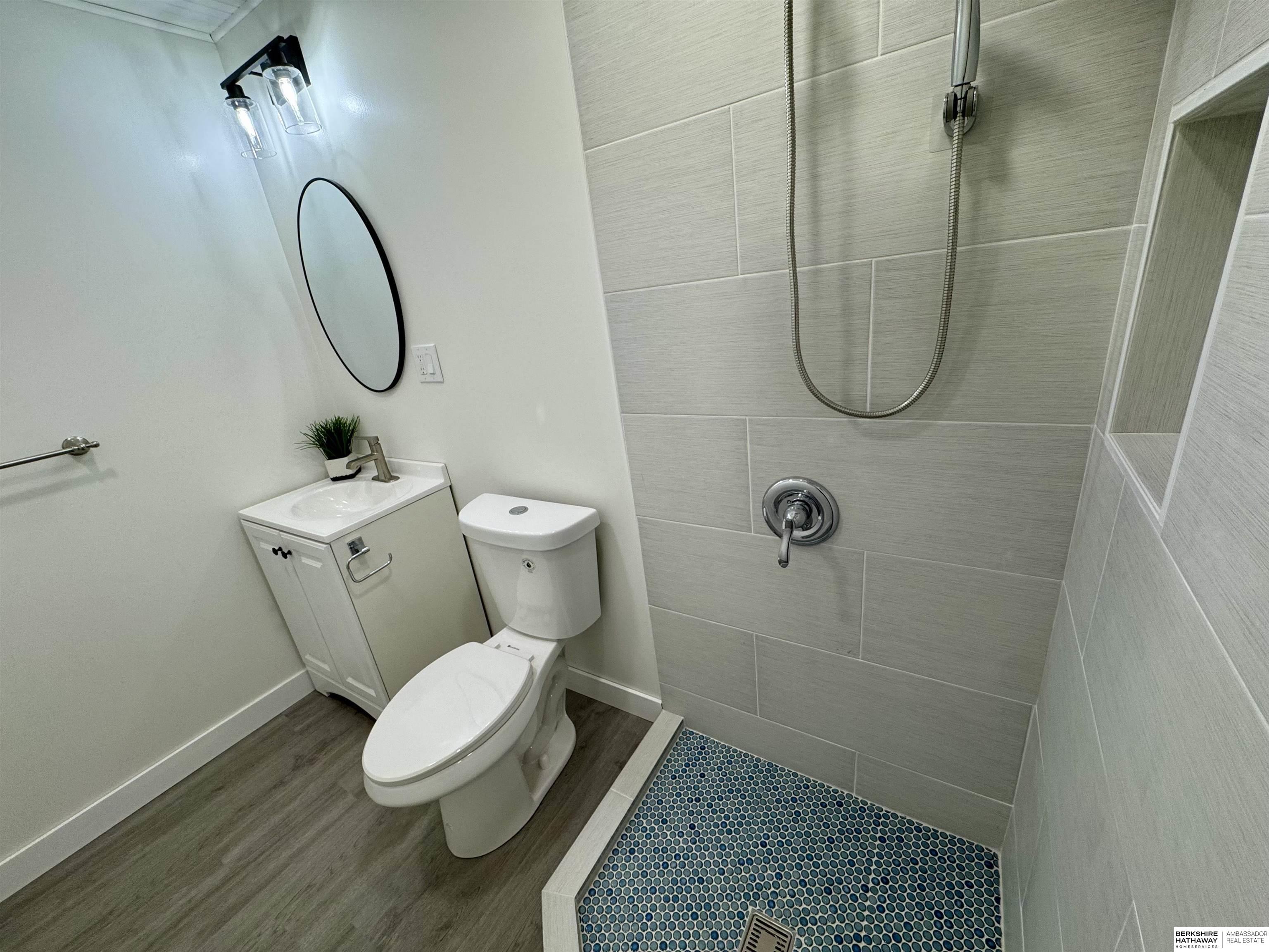 Tecumseh, Nebraska 68450, United States, 4 Bedrooms Bedrooms, ,2 BathroomsBathrooms,Residential,Pending,99822