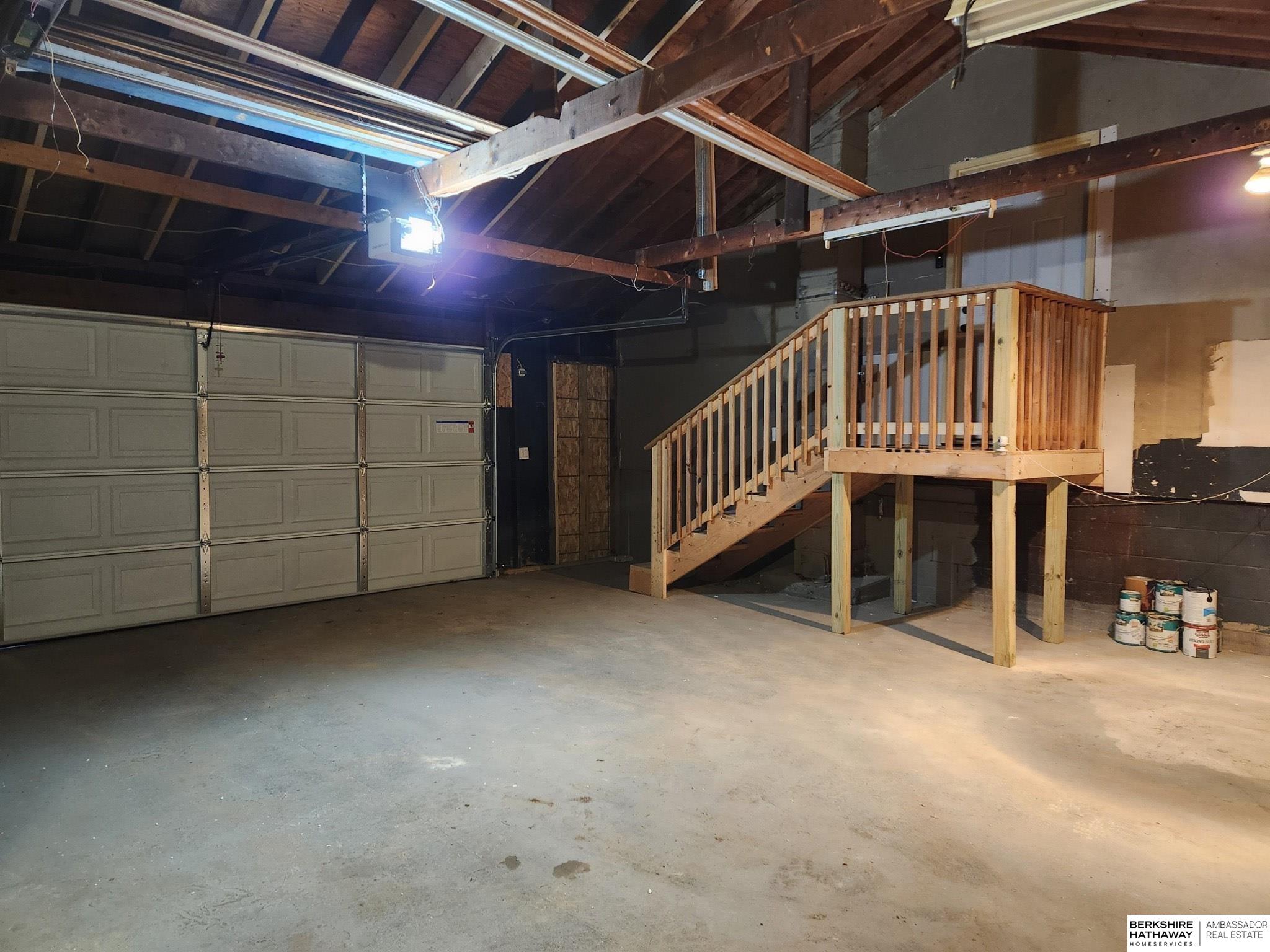 Tecumseh, Nebraska 68450, United States, 4 Bedrooms Bedrooms, ,2 BathroomsBathrooms,Residential,Pending,99822