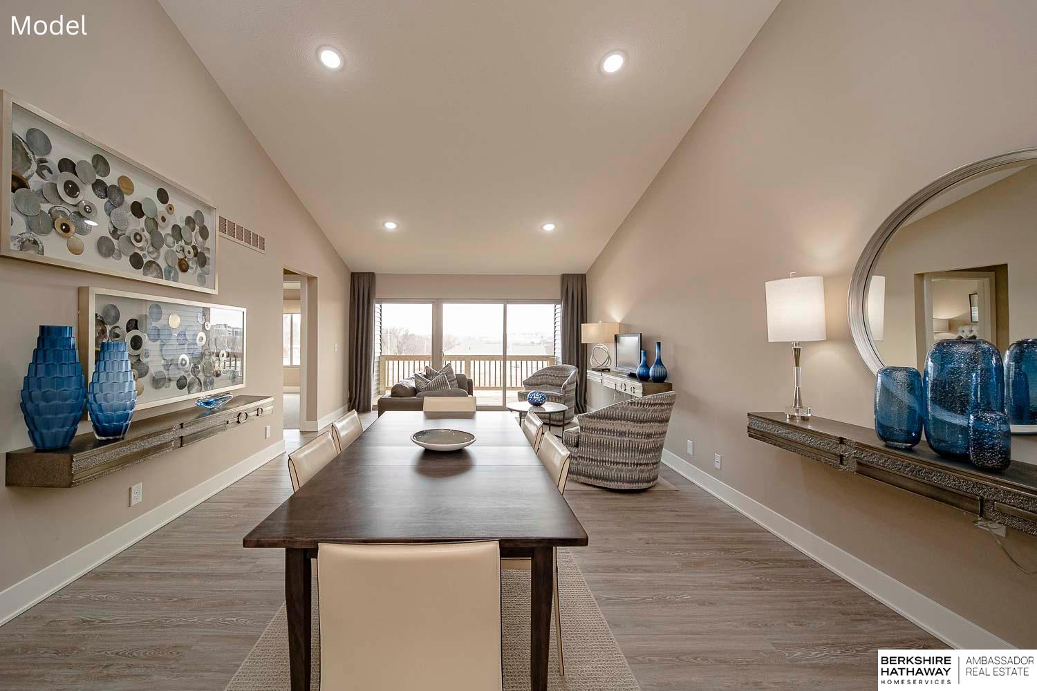 Omaha, Nebraska 68118, United States, 2 Bedrooms Bedrooms, ,2 BathroomsBathrooms,Residential,Active,74956