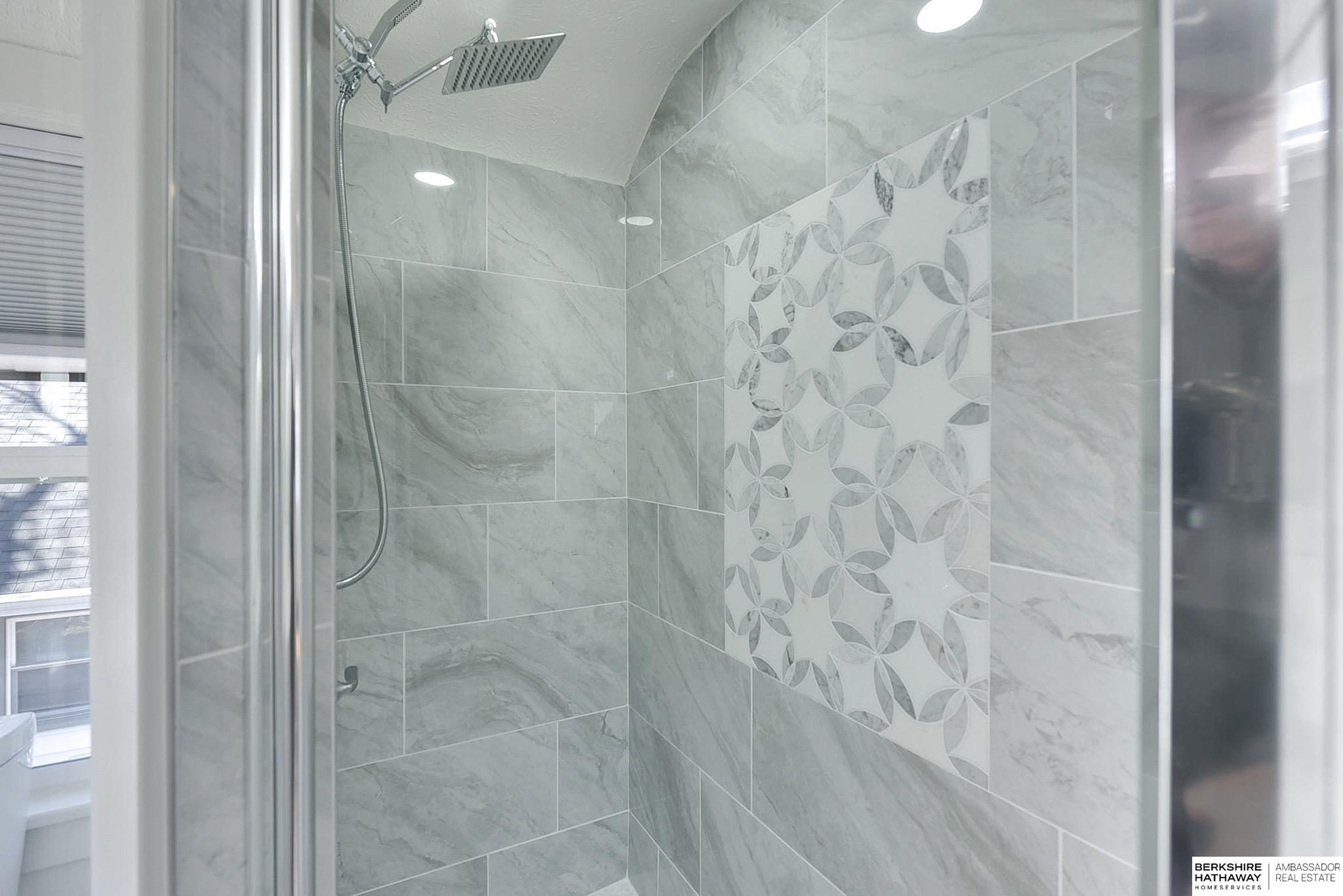 Omaha, Nebraska 68132, United States, 3 Bedrooms Bedrooms, ,3 BathroomsBathrooms,Residential,Active,79761