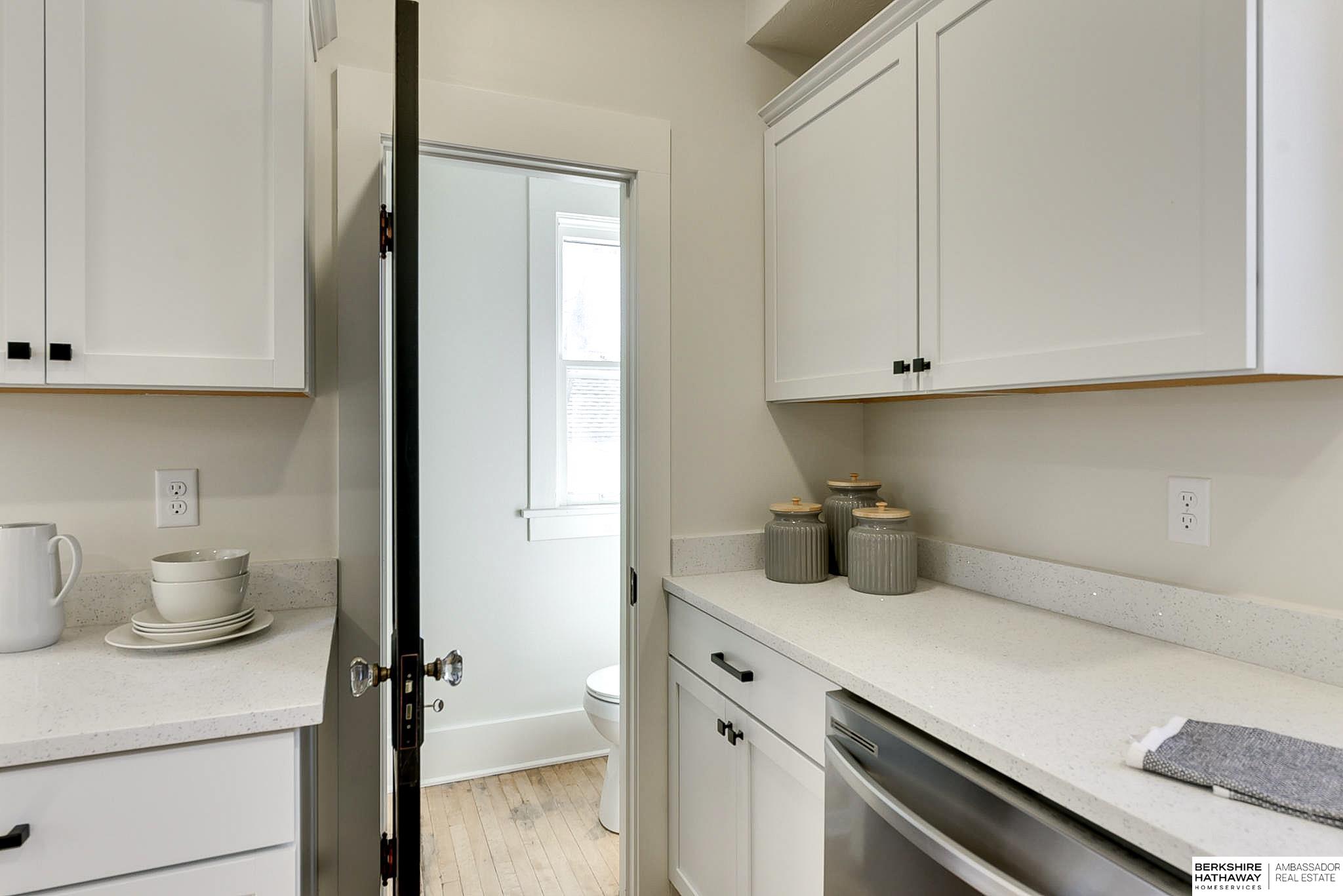 Omaha, Nebraska 68132, United States, 3 Bedrooms Bedrooms, ,3 BathroomsBathrooms,Residential,Active,79761