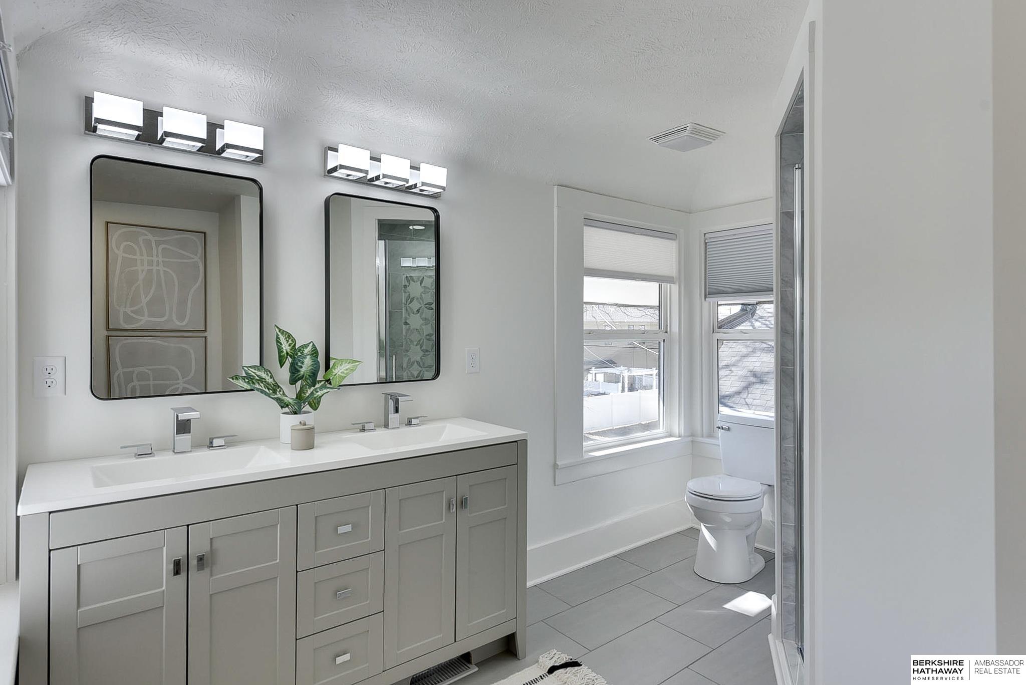 Omaha, Nebraska 68132, United States, 3 Bedrooms Bedrooms, ,3 BathroomsBathrooms,Residential,Active,79761