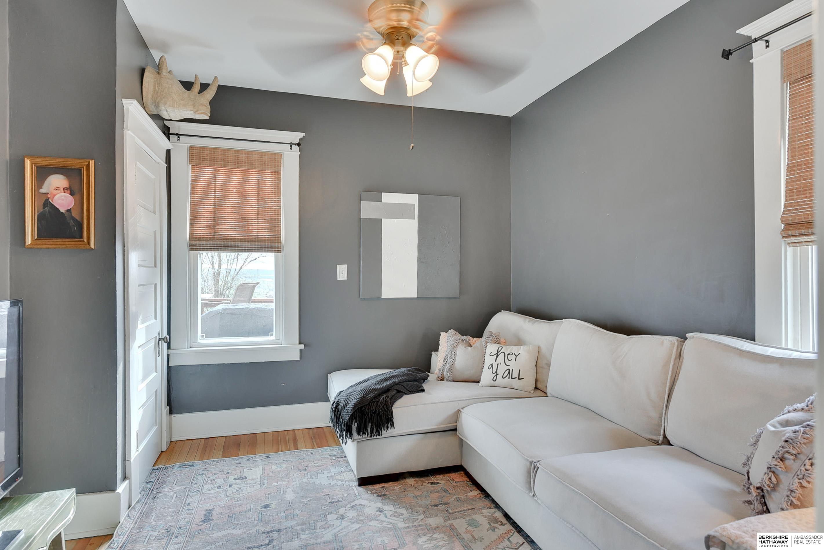 Omaha, Nebraska 68108, United States, 3 Bedrooms Bedrooms, ,1 BathroomBathrooms,Residential,Pending,102410