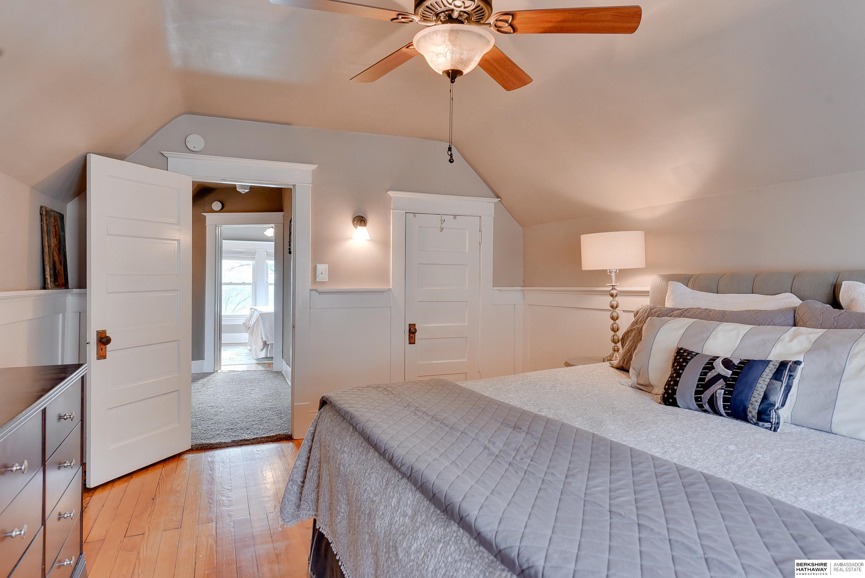 Omaha, Nebraska 68108, United States, 3 Bedrooms Bedrooms, ,1 BathroomBathrooms,Residential,Pending,102410