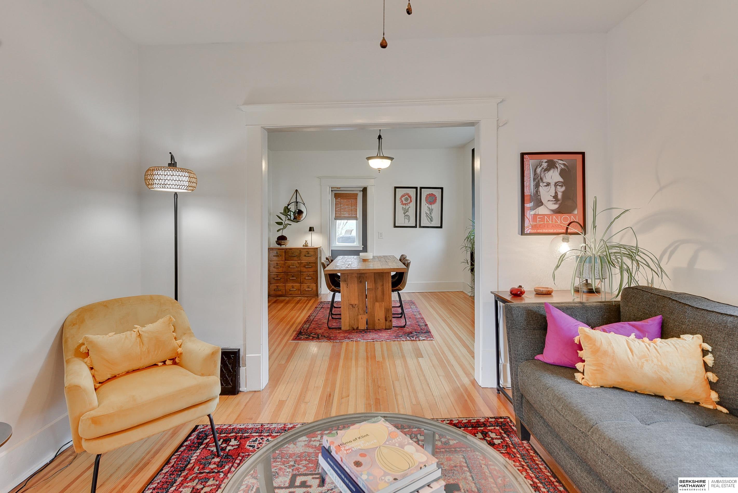 Omaha, Nebraska 68108, United States, 3 Bedrooms Bedrooms, ,1 BathroomBathrooms,Residential,Pending,102410