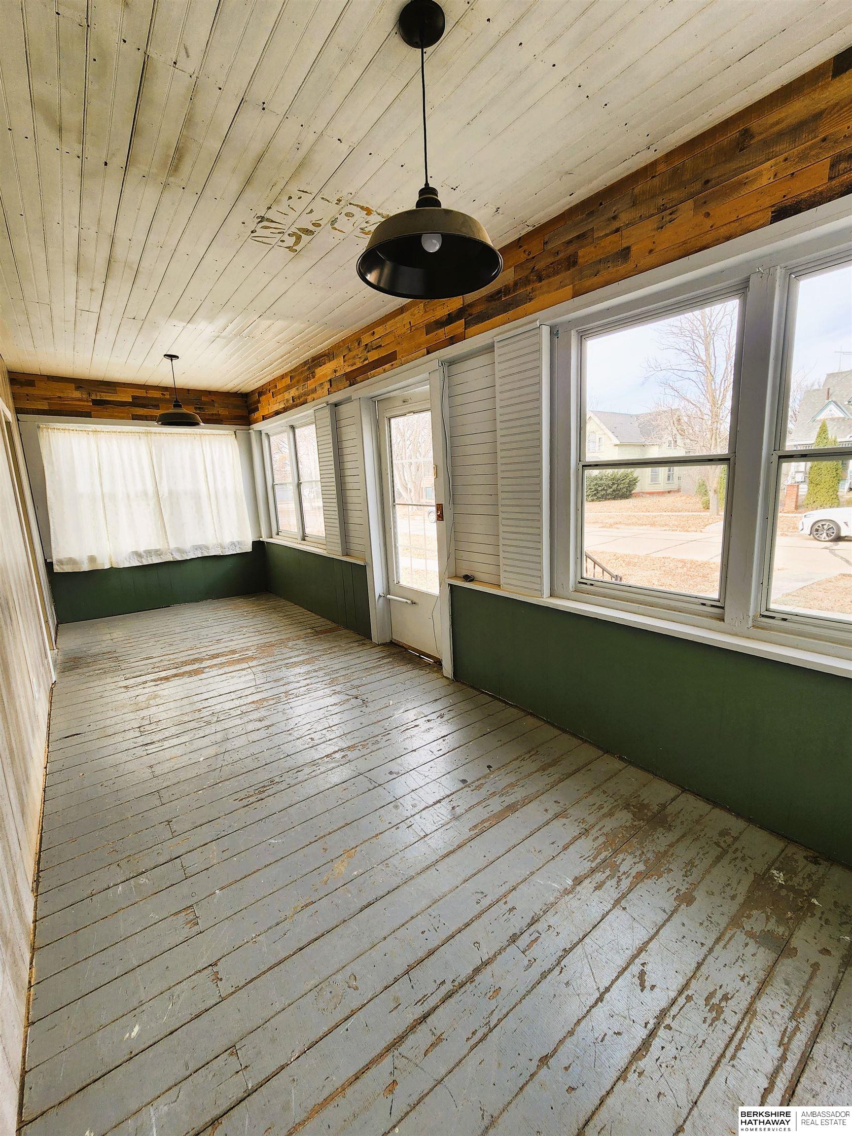 Lyons, Nebraska 68038, United States, 4 Bedrooms Bedrooms, ,2 BathroomsBathrooms,Residential,Active,25878