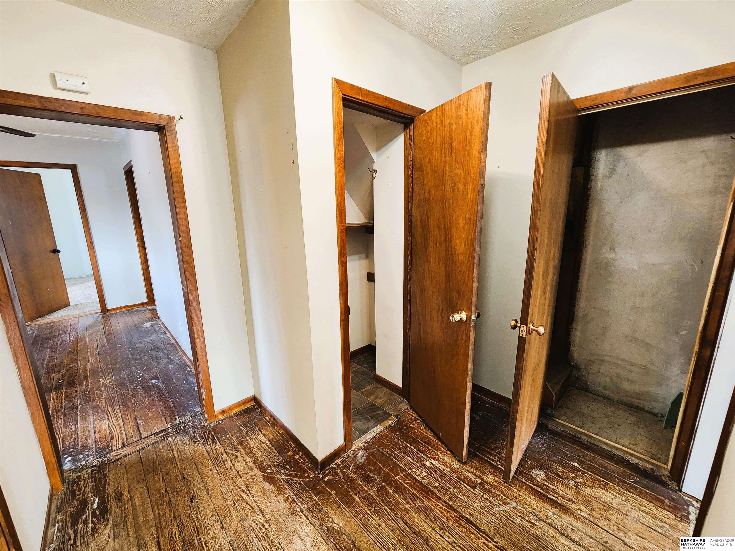 Lyons, Nebraska 68038, United States, 4 Bedrooms Bedrooms, ,2 BathroomsBathrooms,Residential,Active,25878