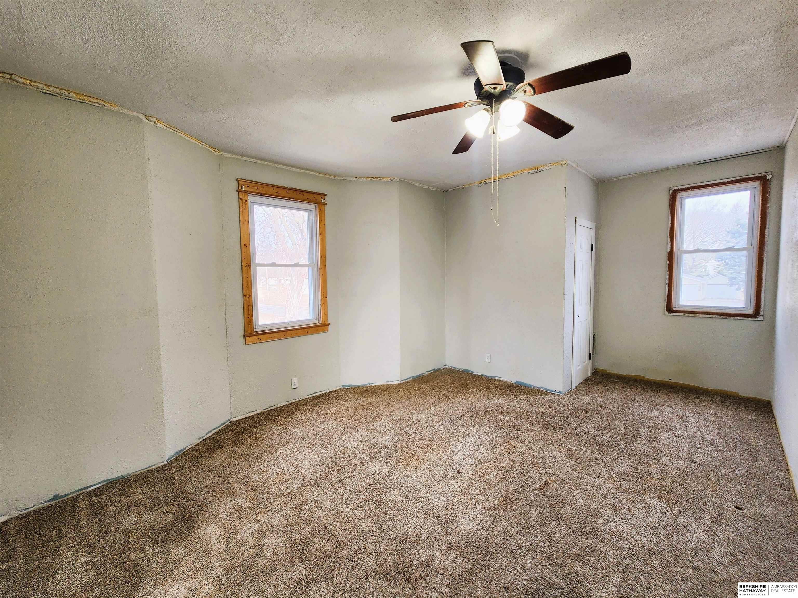 Lyons, Nebraska 68038, United States, 4 Bedrooms Bedrooms, ,2 BathroomsBathrooms,Residential,Active,25878