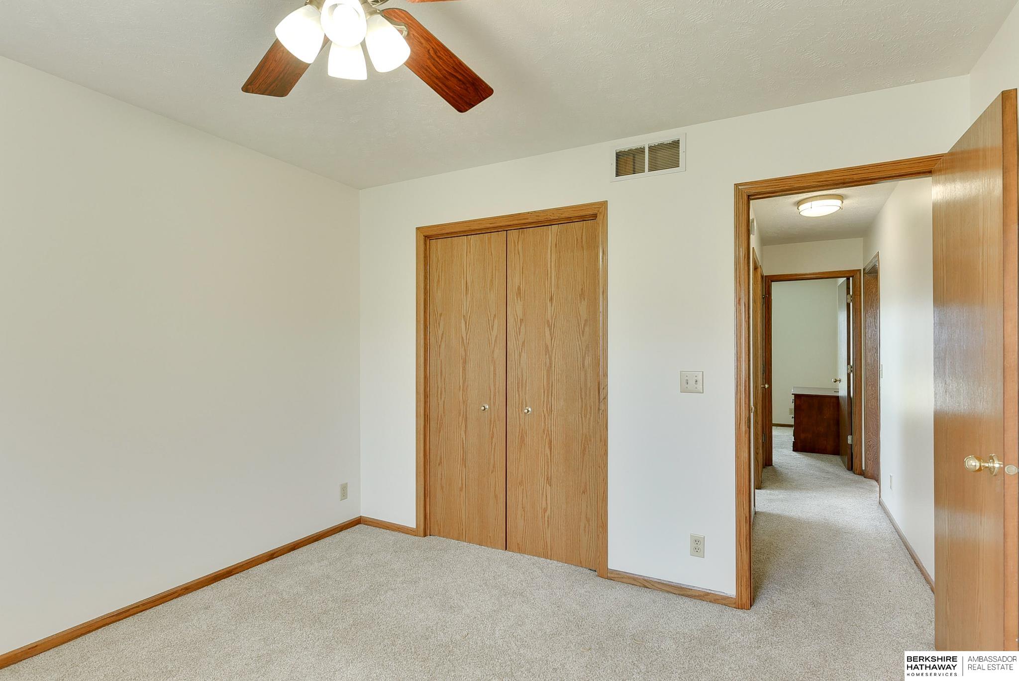 Omaha, Nebraska 68135, United States, 4 Bedrooms Bedrooms, ,4 BathroomsBathrooms,Residential,Pending,108306