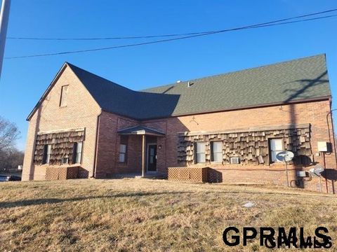 MLS: 22504805