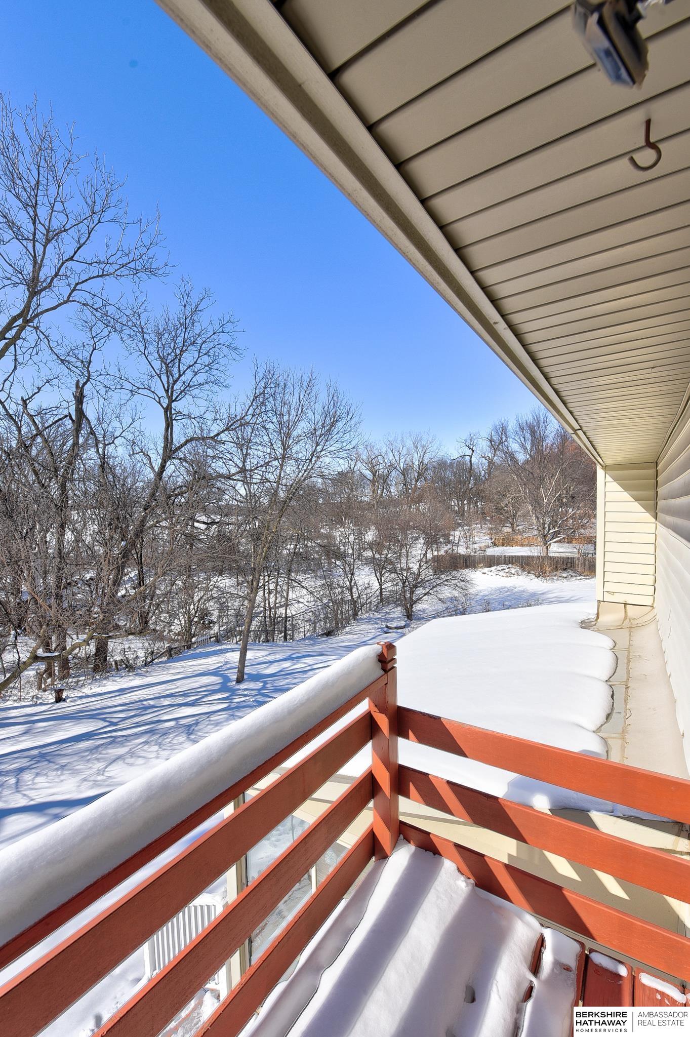 Omaha, Nebraska 68122, United States, 4 Bedrooms Bedrooms, ,3 BathroomsBathrooms,Residential,Active,946