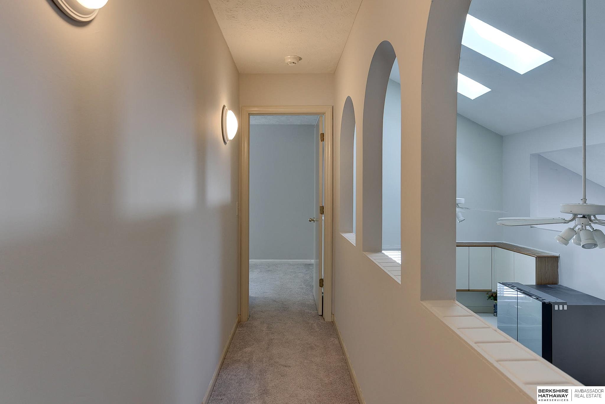 Omaha, Nebraska 68122, United States, 4 Bedrooms Bedrooms, ,3 BathroomsBathrooms,Residential,Active,946