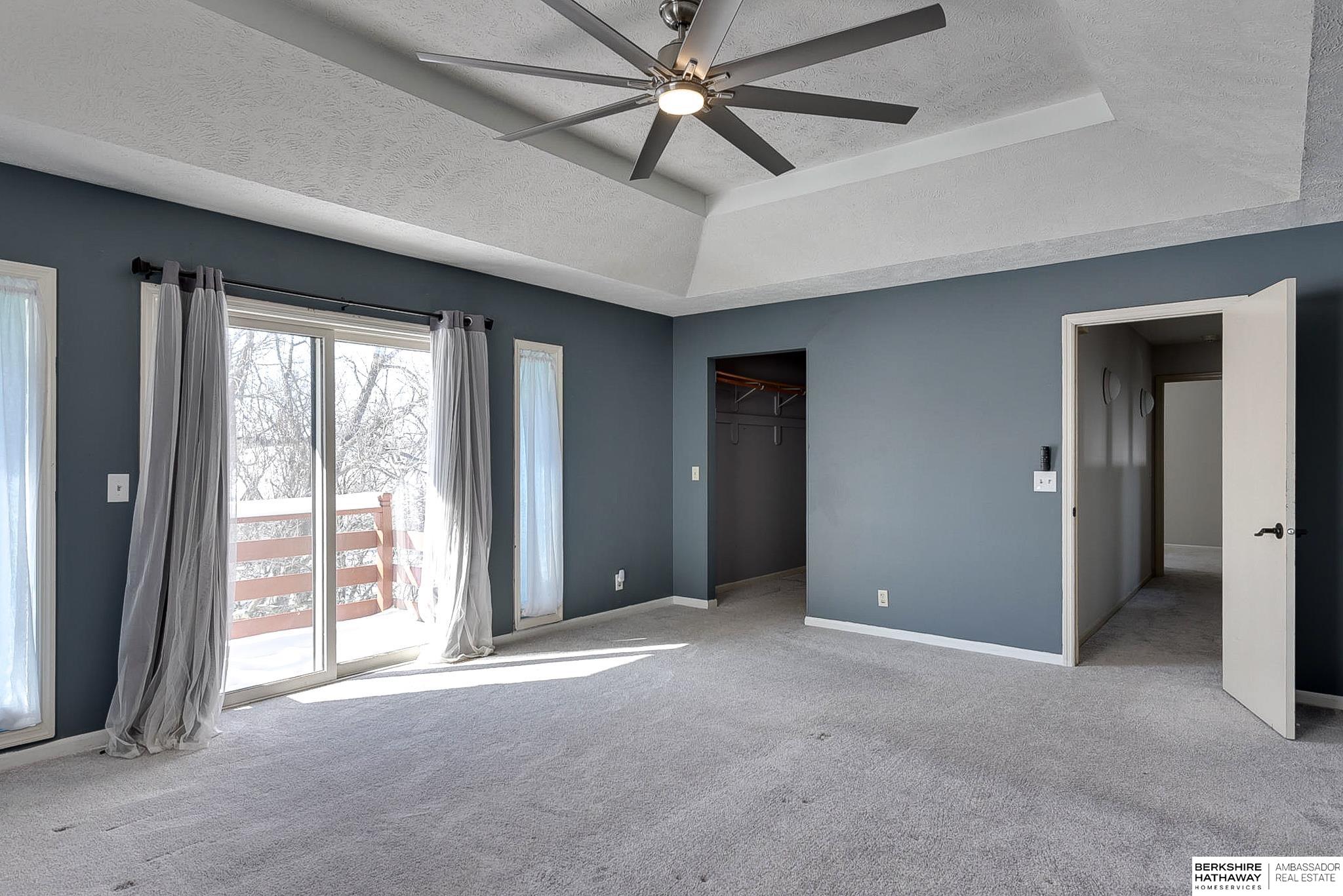 Omaha, Nebraska 68122, United States, 4 Bedrooms Bedrooms, ,3 BathroomsBathrooms,Residential,Active,946