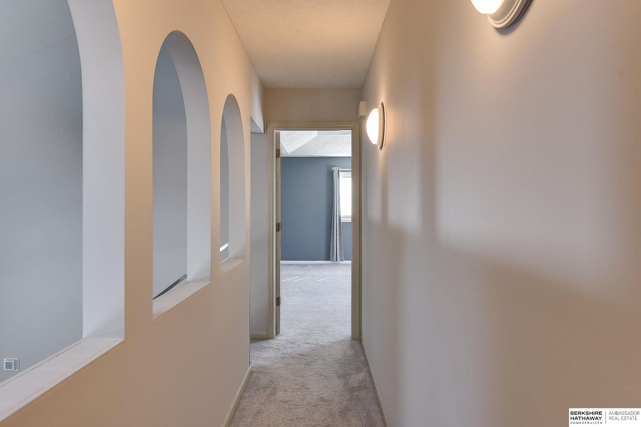 Omaha, Nebraska 68122, United States, 4 Bedrooms Bedrooms, ,3 BathroomsBathrooms,Residential,Active,946