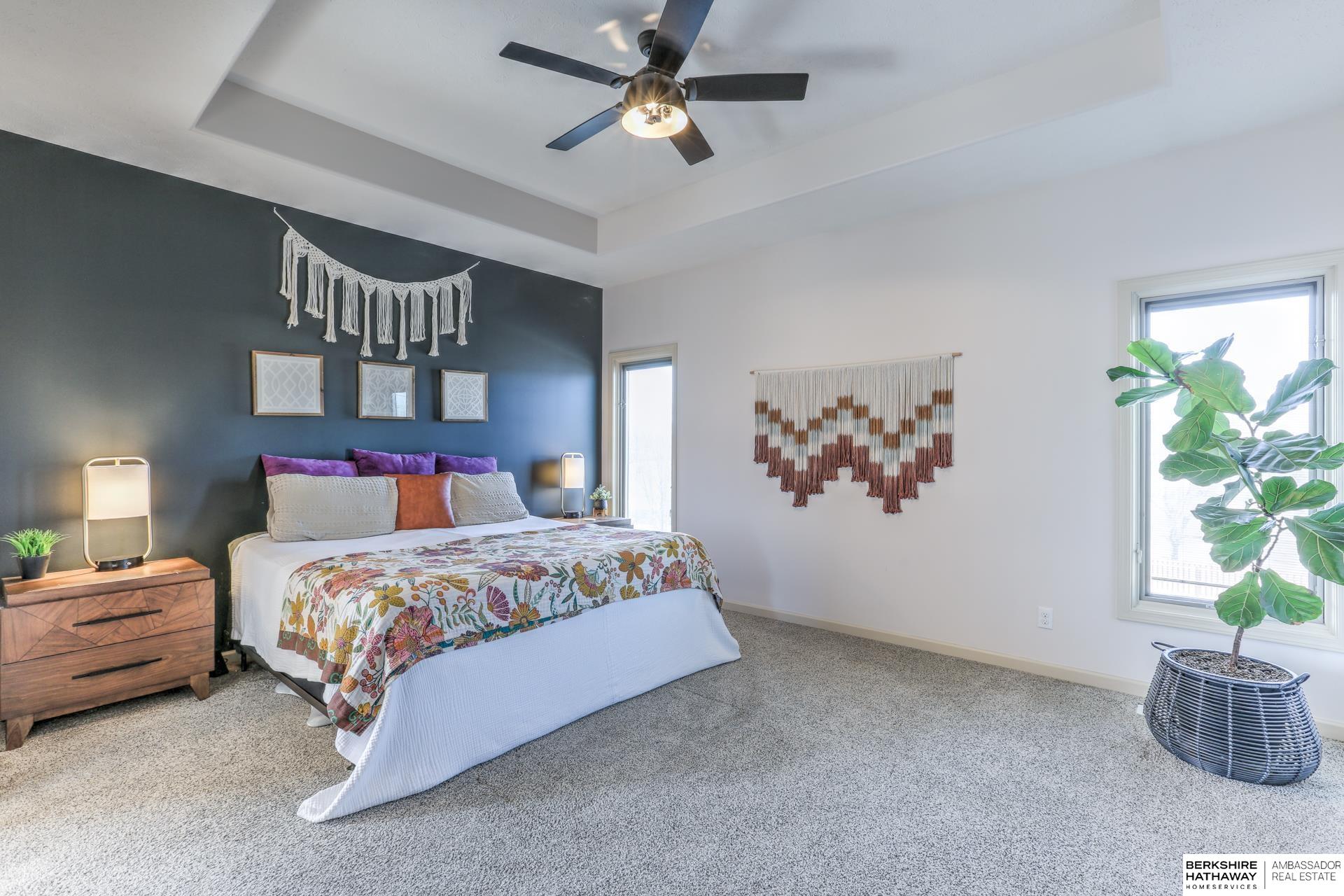 Omaha, Nebraska 68116, United States, 4 Bedrooms Bedrooms, ,3 BathroomsBathrooms,Residential,Pending,88213