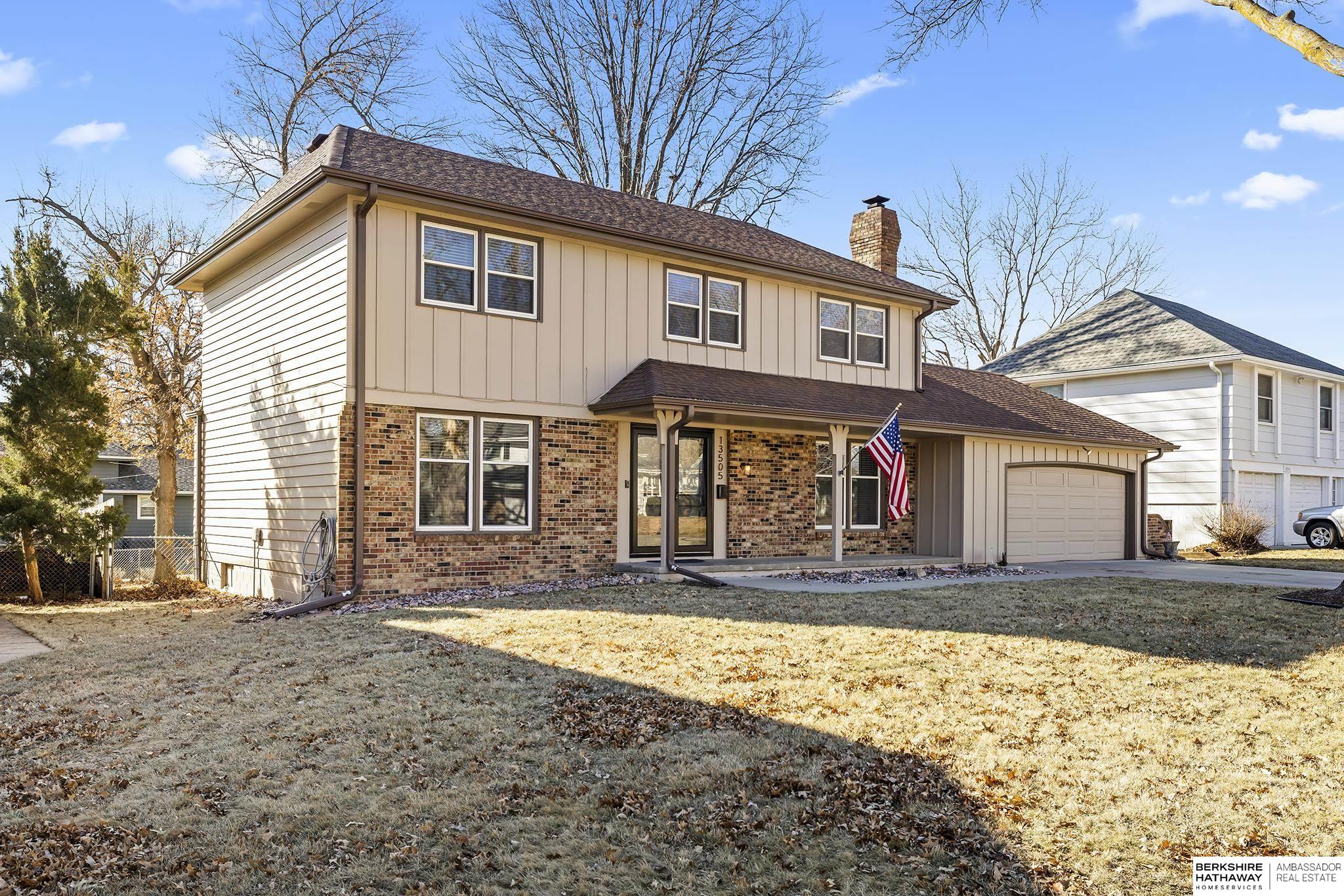 Omaha, Nebraska 68144, United States, 4 Bedrooms Bedrooms, ,3 BathroomsBathrooms,Residential,Pending,11808