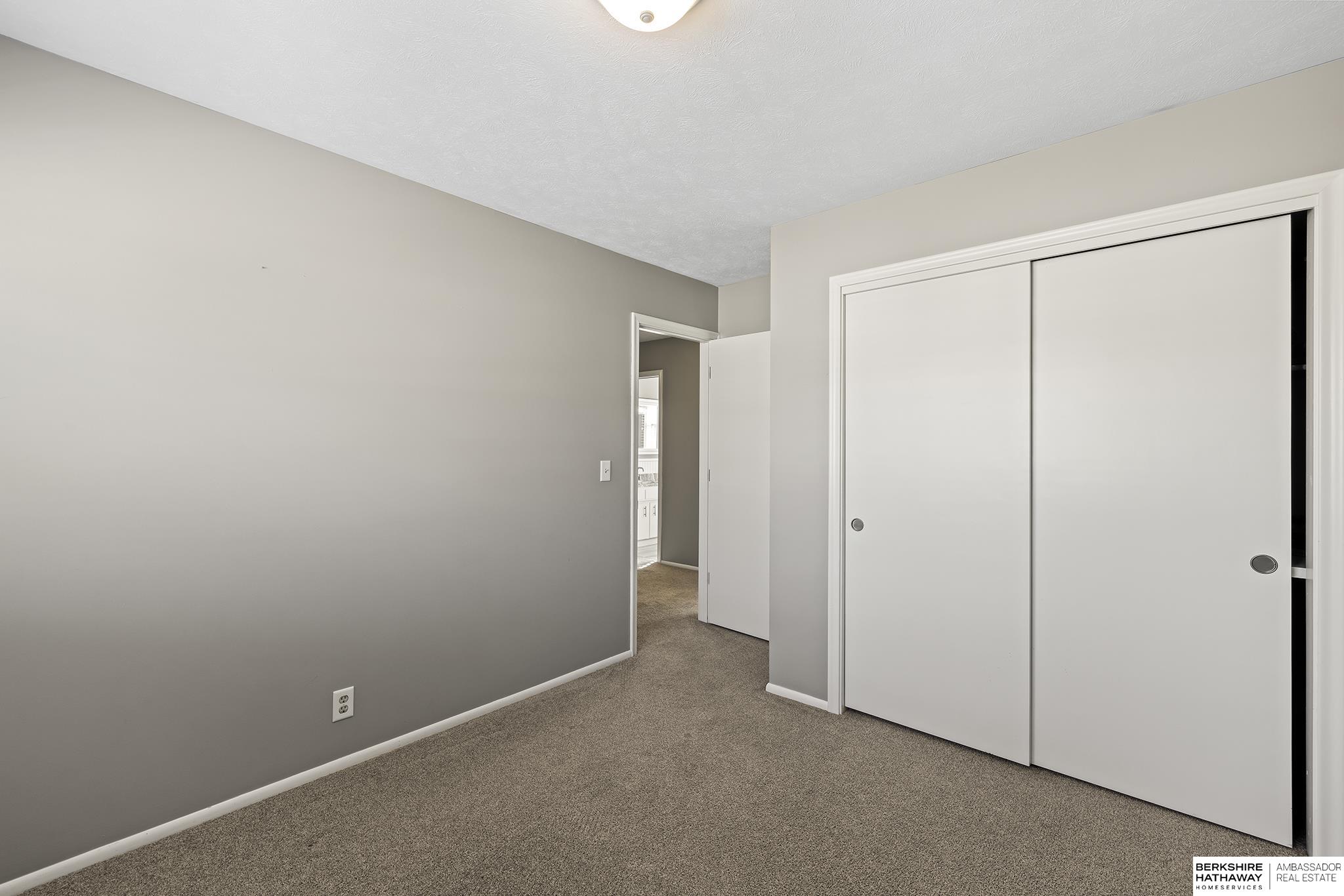 Omaha, Nebraska 68144, United States, 4 Bedrooms Bedrooms, ,3 BathroomsBathrooms,Residential,Pending,11808