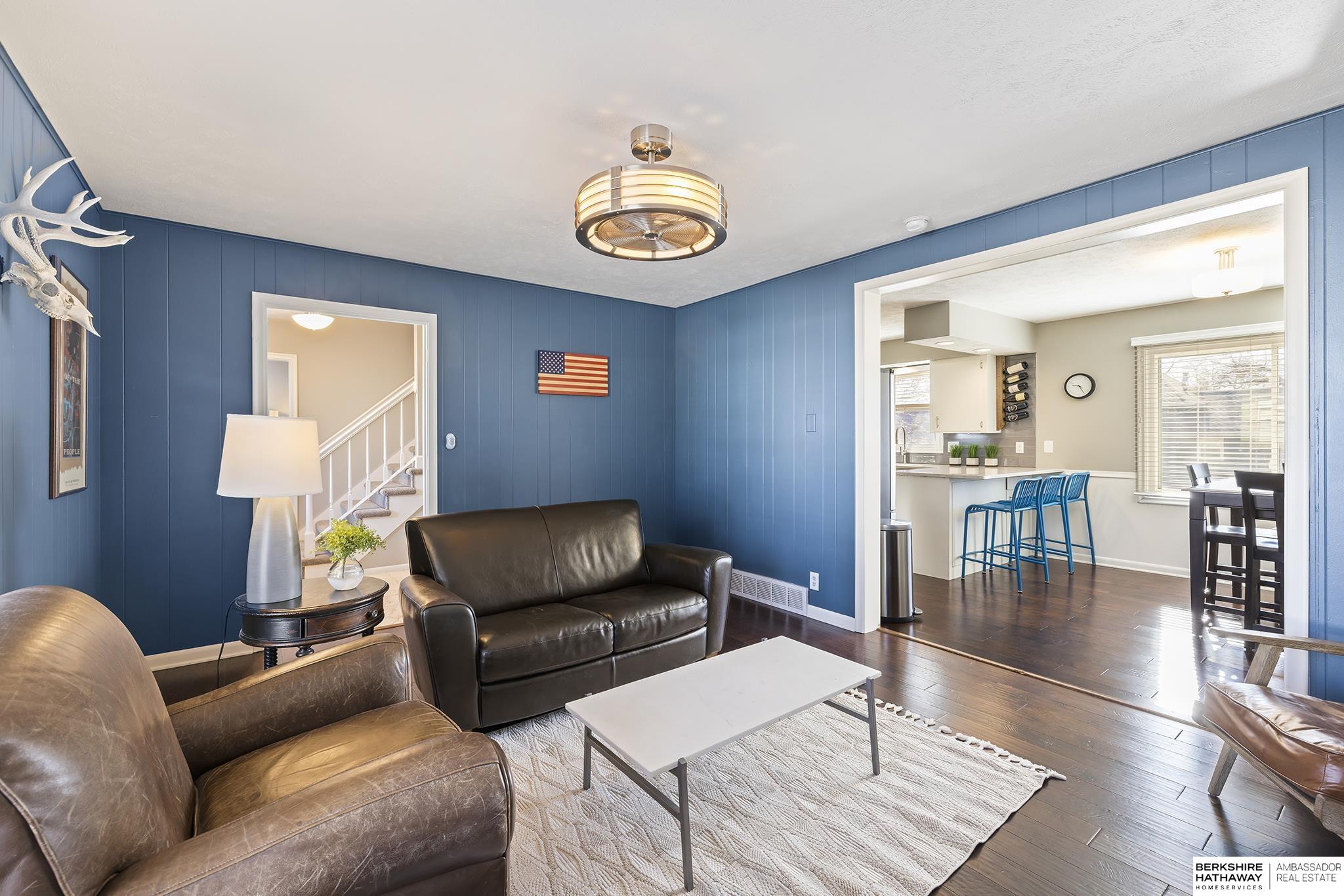 Omaha, Nebraska 68144, United States, 4 Bedrooms Bedrooms, ,3 BathroomsBathrooms,Residential,Pending,11808