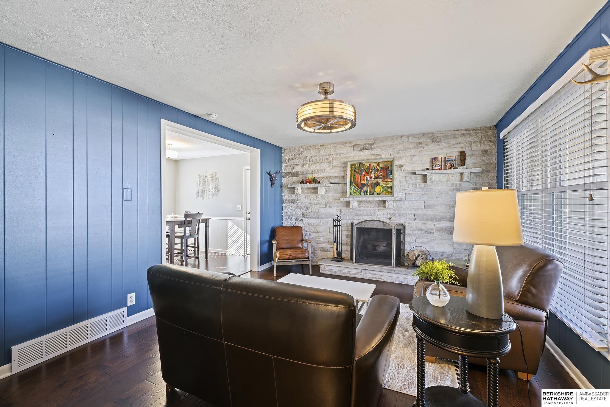 Omaha, Nebraska 68144, United States, 4 Bedrooms Bedrooms, ,3 BathroomsBathrooms,Residential,Pending,11808