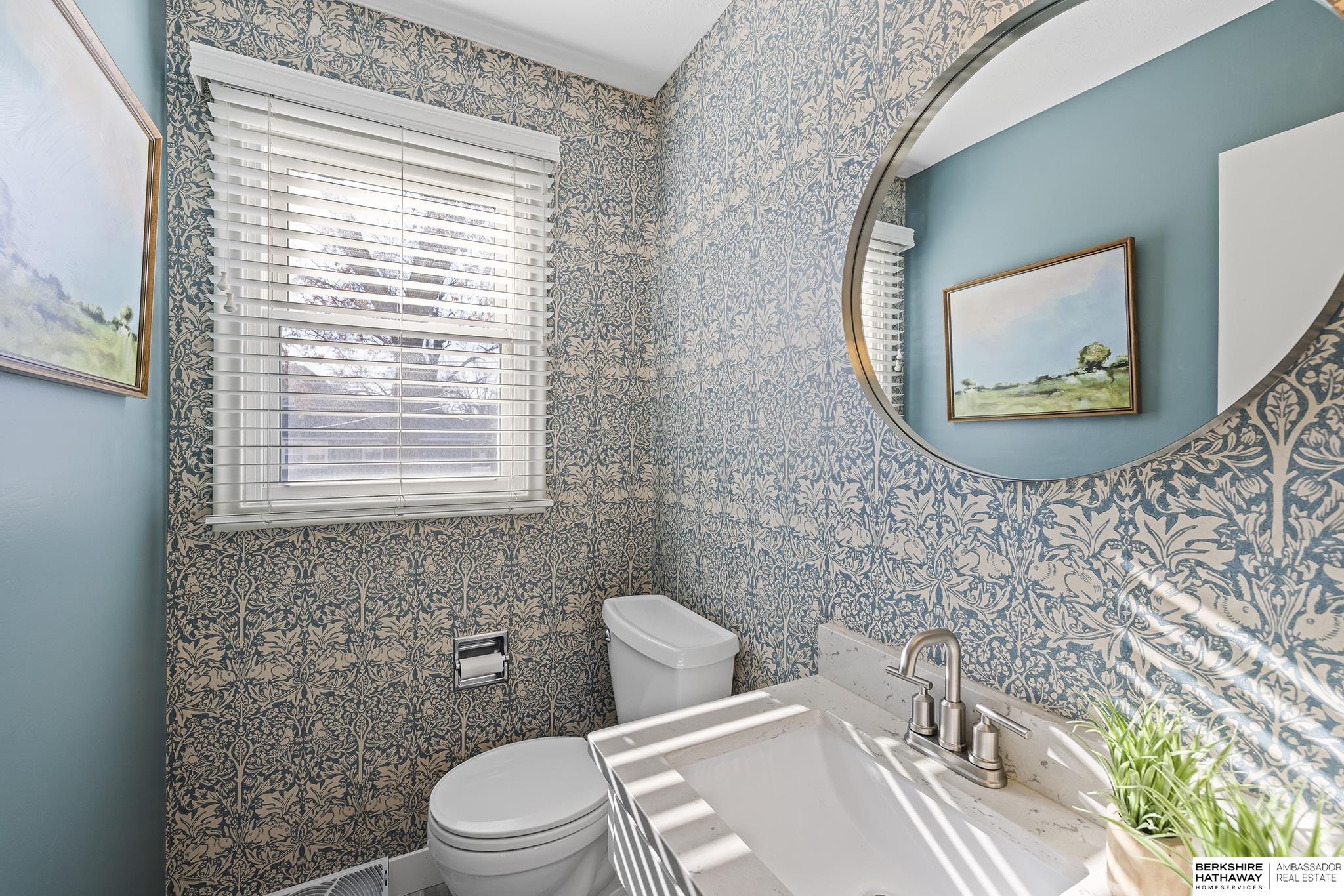 Omaha, Nebraska 68144, United States, 4 Bedrooms Bedrooms, ,3 BathroomsBathrooms,Residential,Pending,11808