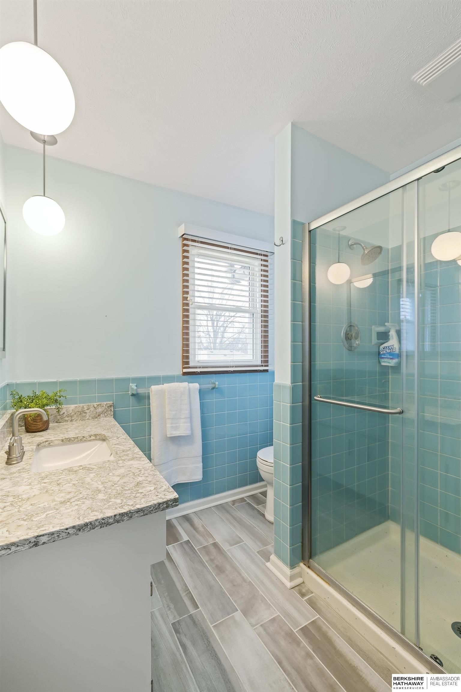 Omaha, Nebraska 68144, United States, 4 Bedrooms Bedrooms, ,3 BathroomsBathrooms,Residential,Pending,11808