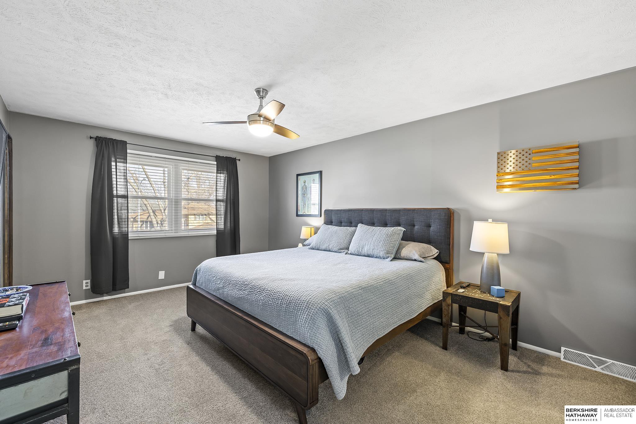 Omaha, Nebraska 68144, United States, 4 Bedrooms Bedrooms, ,3 BathroomsBathrooms,Residential,Pending,11808