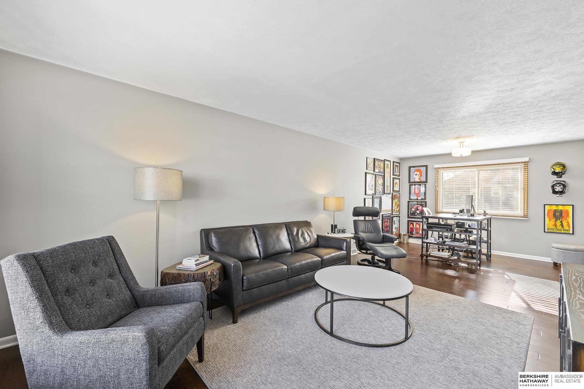 Omaha, Nebraska 68144, United States, 4 Bedrooms Bedrooms, ,3 BathroomsBathrooms,Residential,Pending,11808