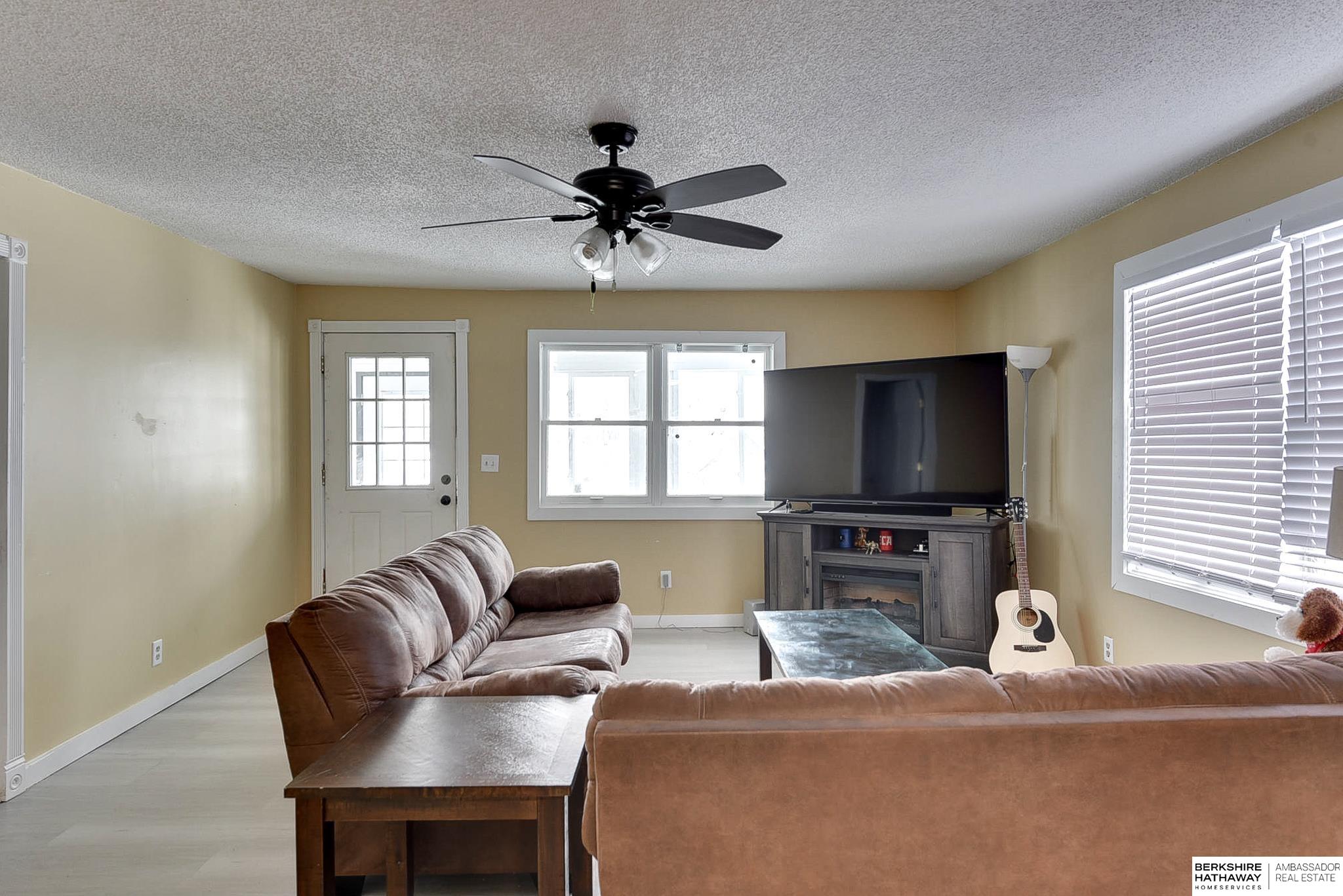 Omaha, Nebraska 68108, United States, 4 Bedrooms Bedrooms, ,2 BathroomsBathrooms,Residential,Active,3855