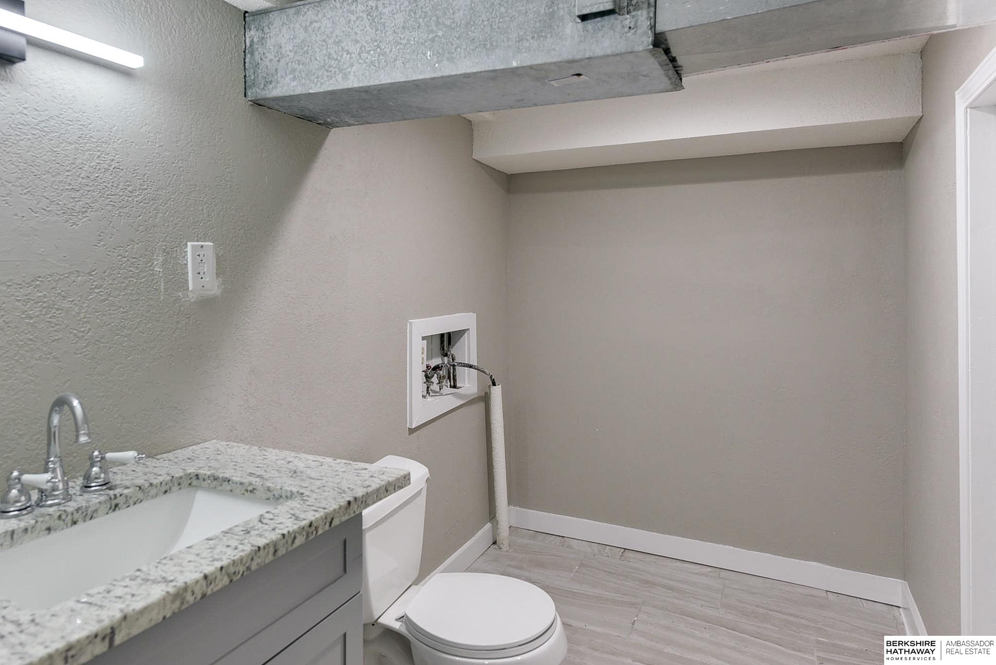 Omaha, Nebraska 68108, United States, 4 Bedrooms Bedrooms, ,2 BathroomsBathrooms,Residential,Active,3855