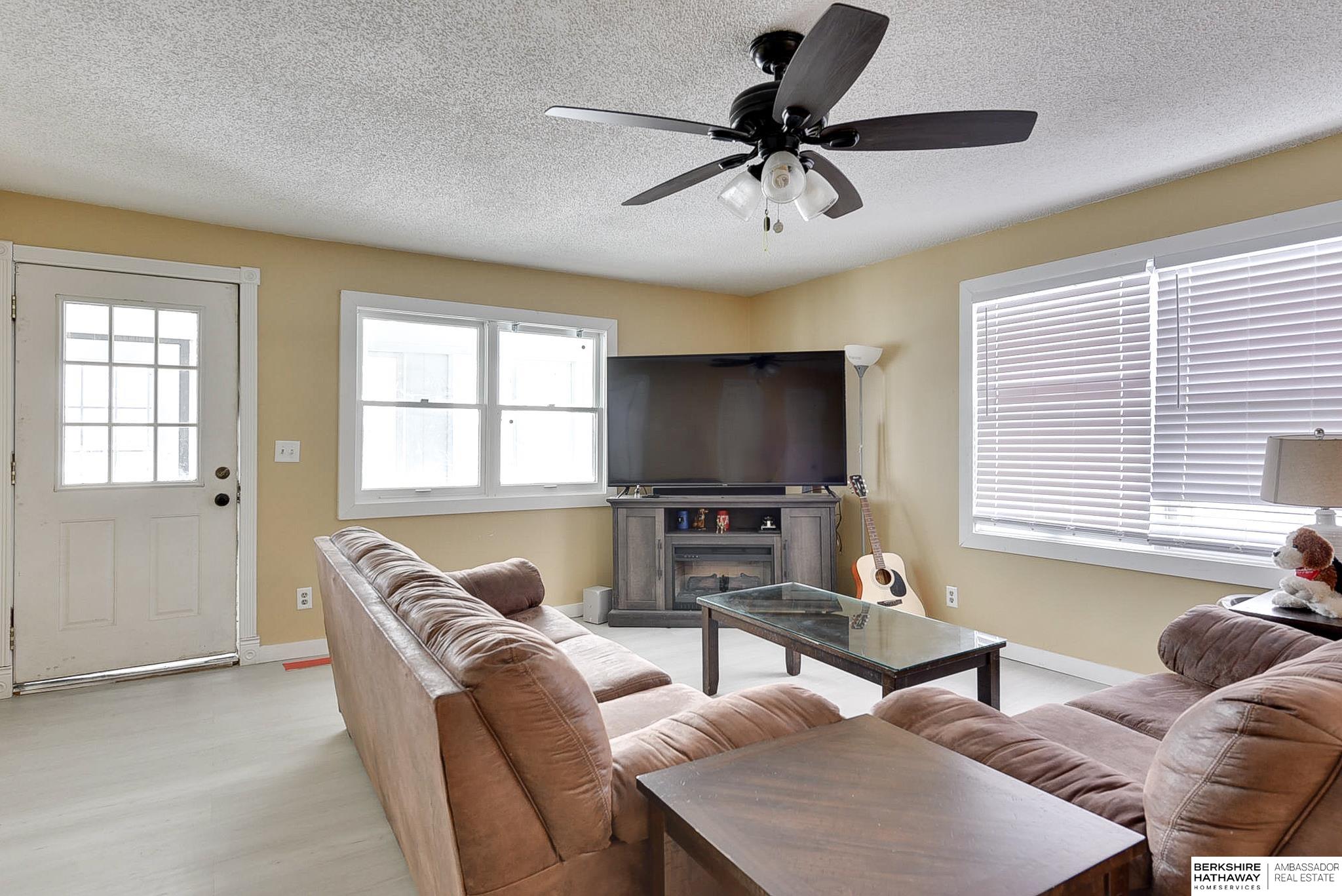 Omaha, Nebraska 68108, United States, 4 Bedrooms Bedrooms, ,2 BathroomsBathrooms,Residential,Active,3855