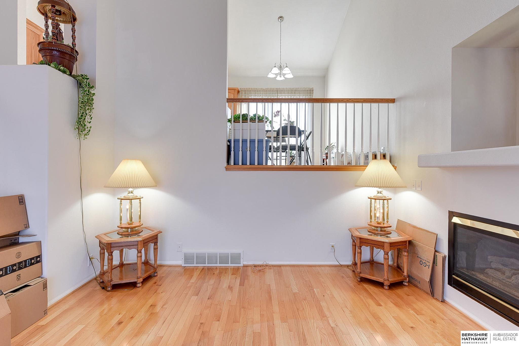 Bellevue, Nebraska 68123, United States, 3 Bedrooms Bedrooms, ,2 BathroomsBathrooms,Residential,Pending,20453