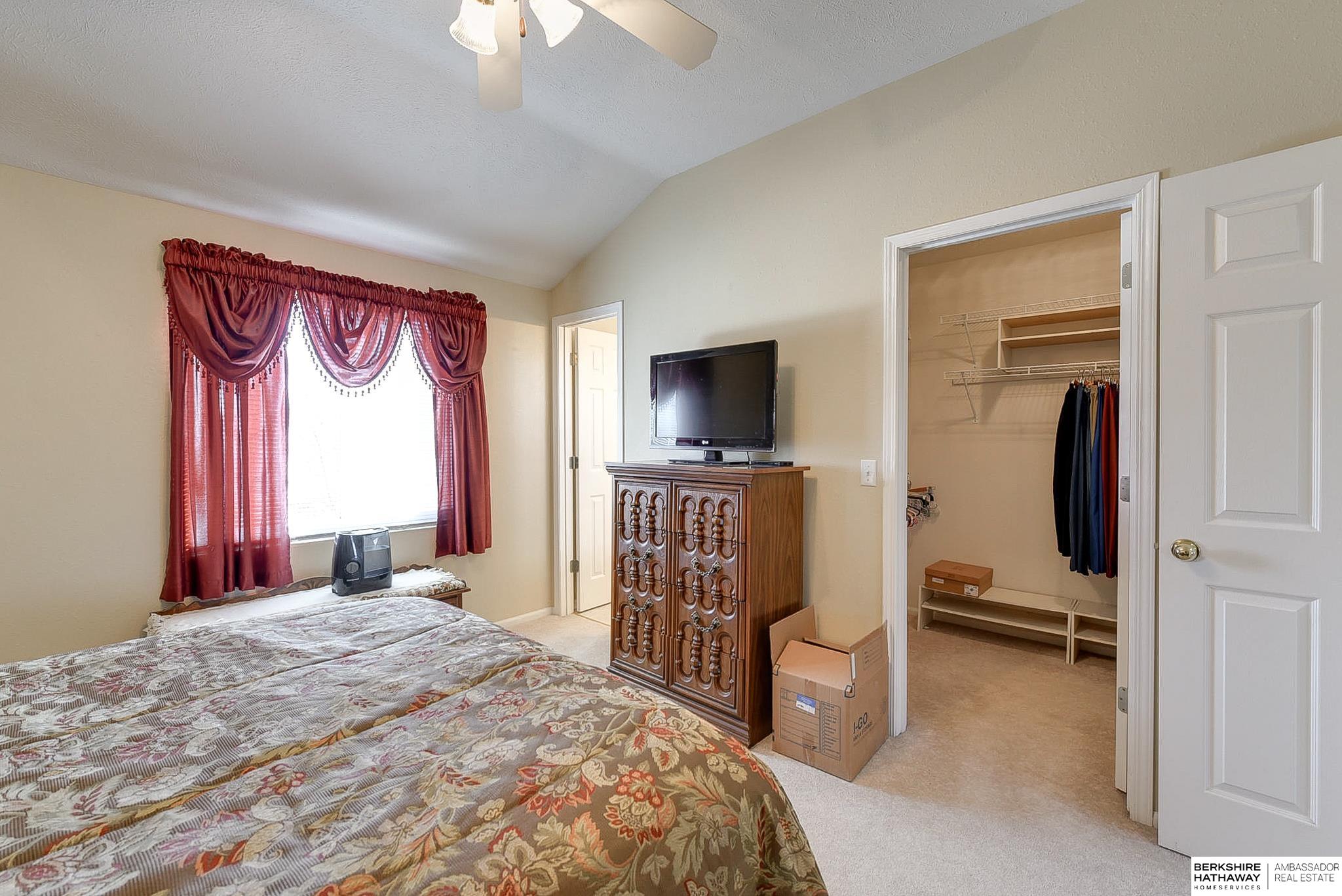 Bellevue, Nebraska 68123, United States, 3 Bedrooms Bedrooms, ,2 BathroomsBathrooms,Residential,Pending,20453