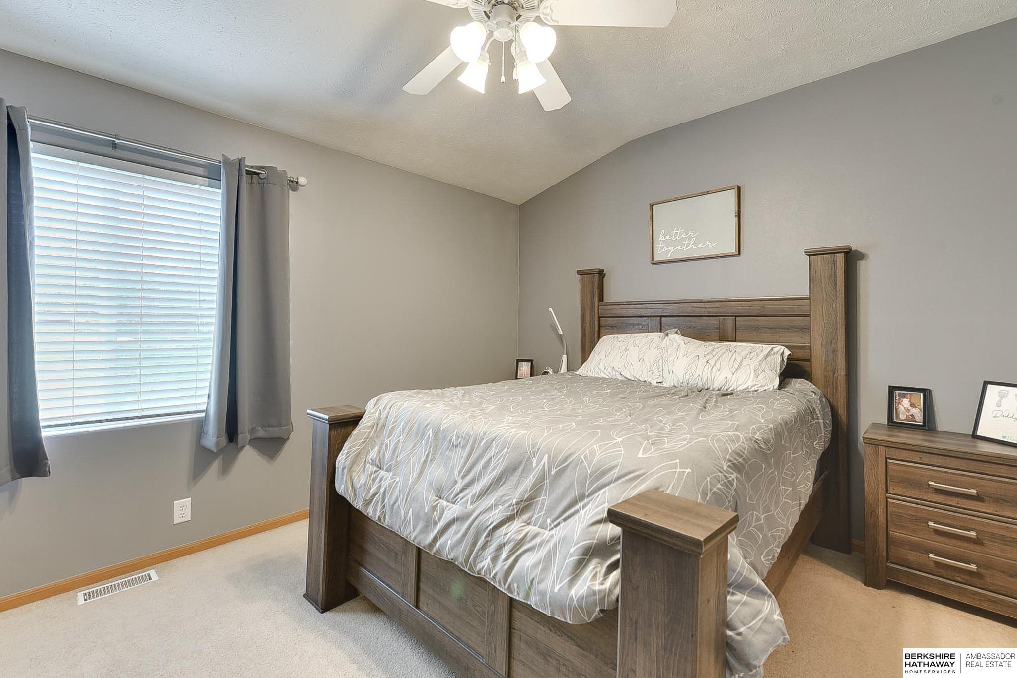 Omaha, Nebraska 68122, United States, 3 Bedrooms Bedrooms, ,2 BathroomsBathrooms,Residential,Pending,113480