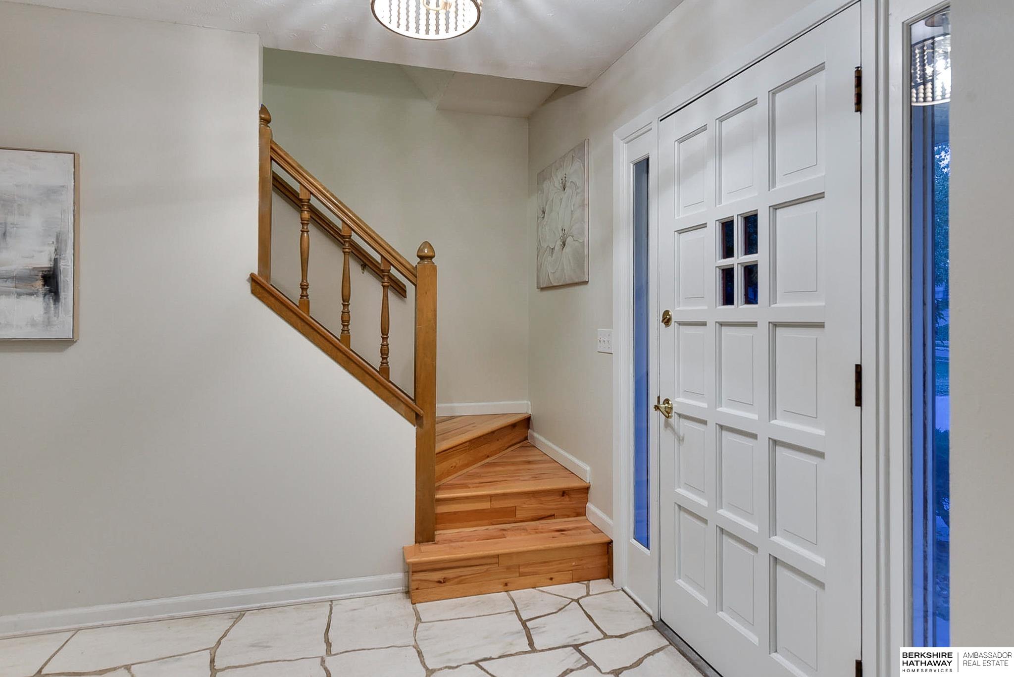 Omaha, Nebraska 68144, United States, 3 Bedrooms Bedrooms, ,3 BathroomsBathrooms,Residential,Pending,16295