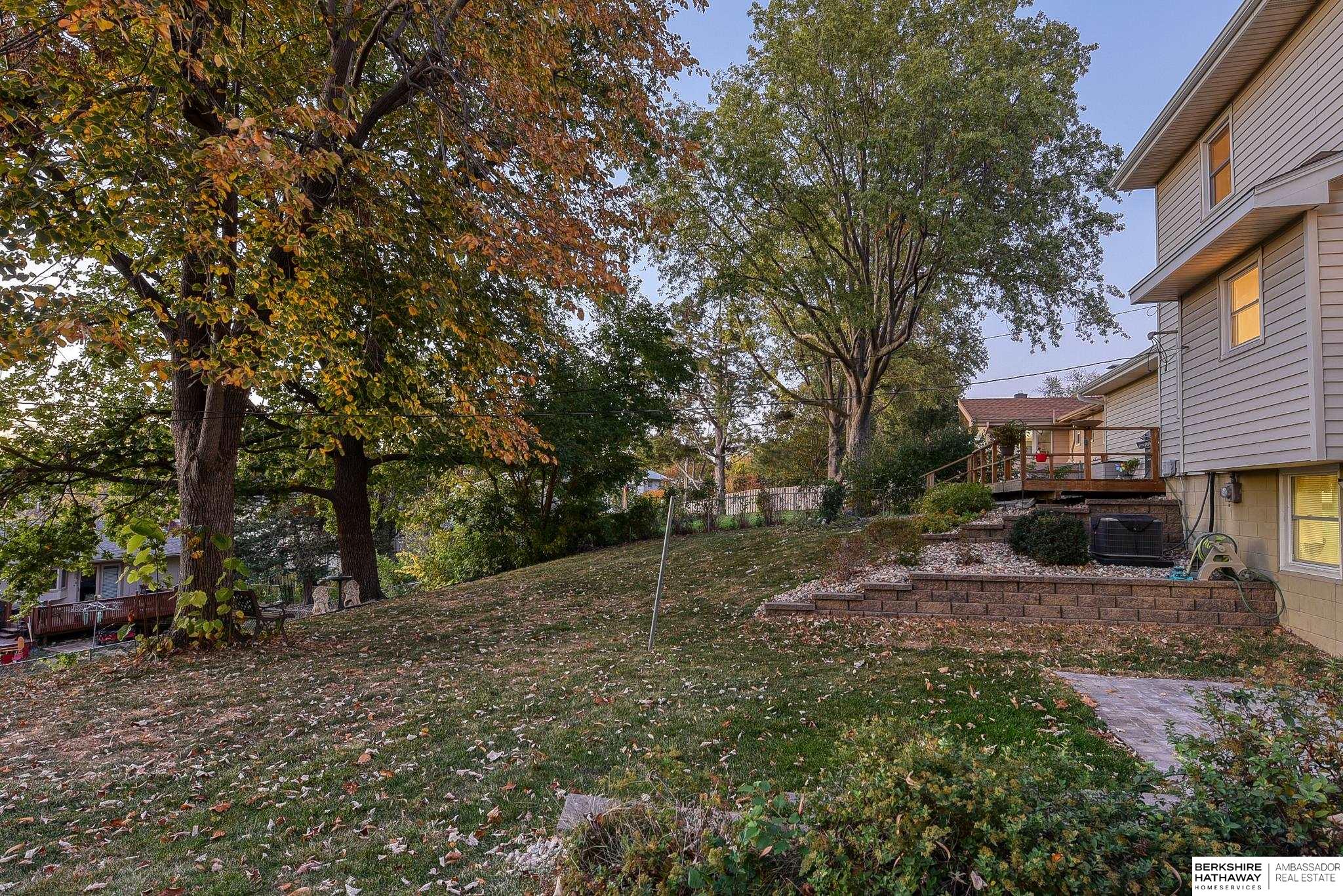 Omaha, Nebraska 68144, United States, 3 Bedrooms Bedrooms, ,3 BathroomsBathrooms,Residential,Pending,16295