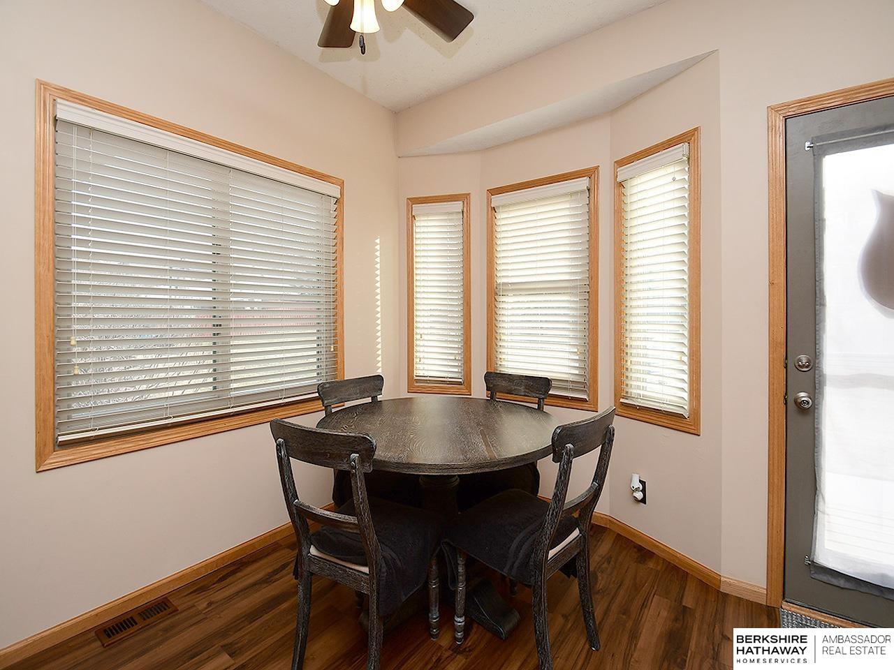 La Vista, Nebraska 68128, United States, 4 Bedrooms Bedrooms, ,3 BathroomsBathrooms,Residential,Active,9335