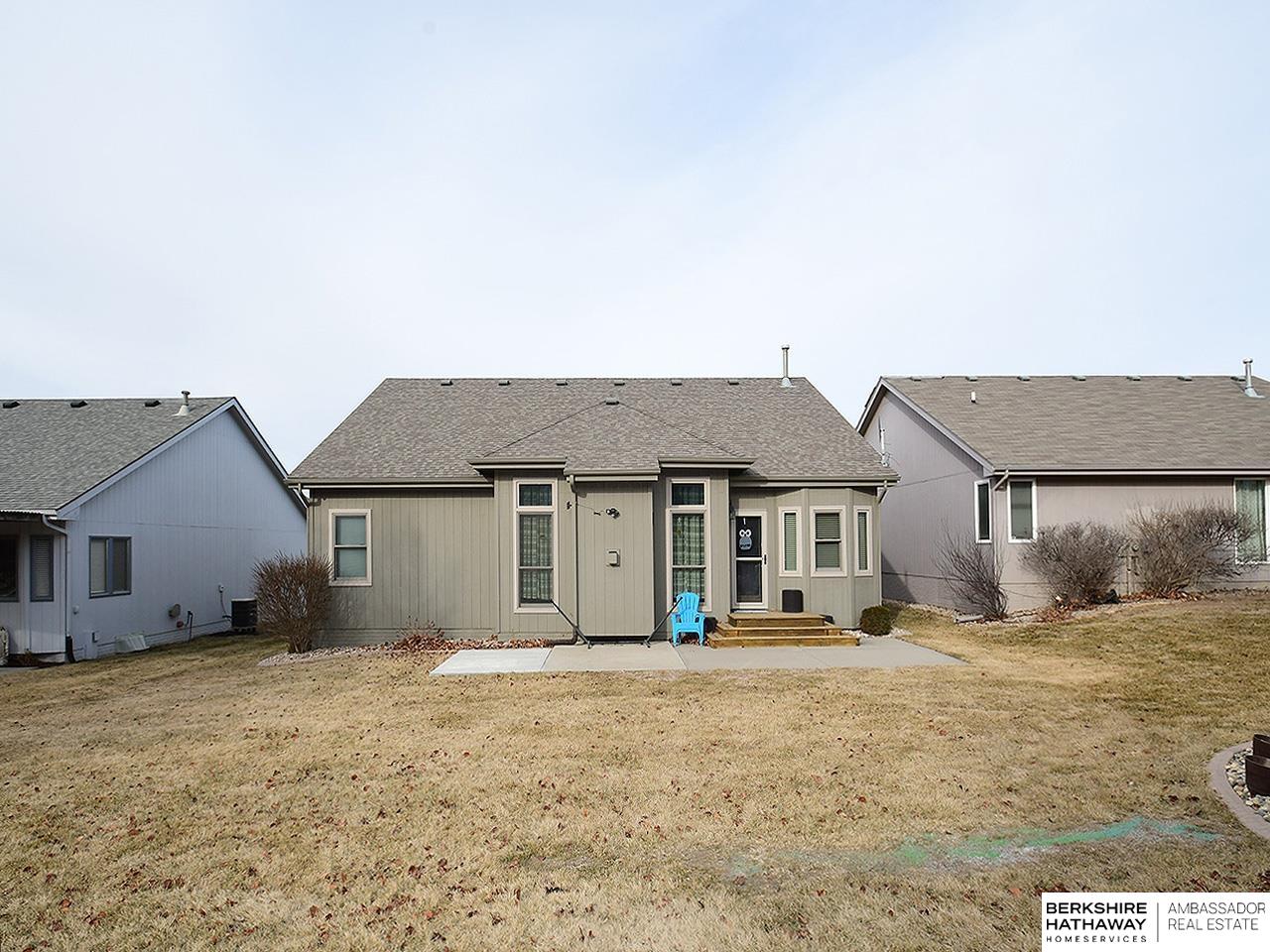 La Vista, Nebraska 68128, United States, 4 Bedrooms Bedrooms, ,3 BathroomsBathrooms,Residential,Active,9335