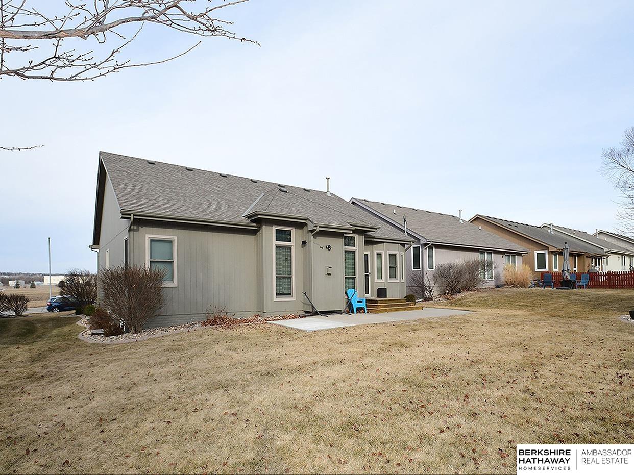 La Vista, Nebraska 68128, United States, 4 Bedrooms Bedrooms, ,3 BathroomsBathrooms,Residential,Active,9335