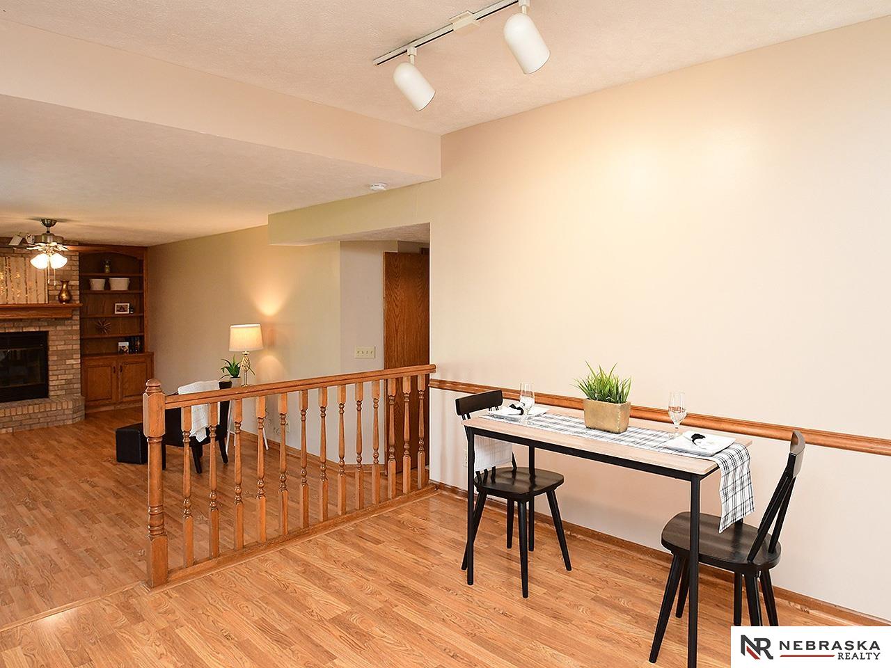 Omaha, Nebraska 68116, United States, 3 Bedrooms Bedrooms, ,3 BathroomsBathrooms,Residential,Pending,111500