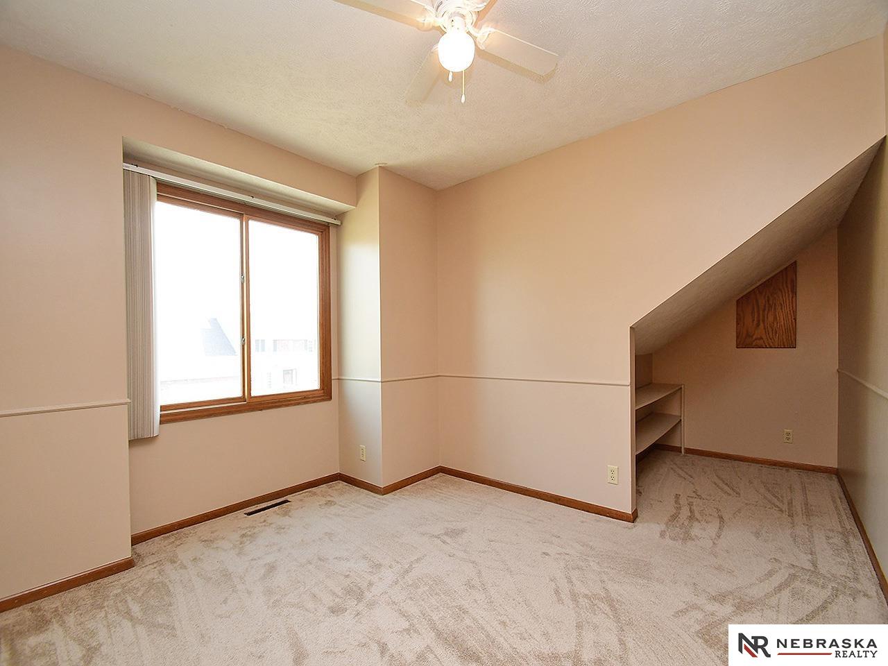 Omaha, Nebraska 68116, United States, 3 Bedrooms Bedrooms, ,3 BathroomsBathrooms,Residential,Pending,111500