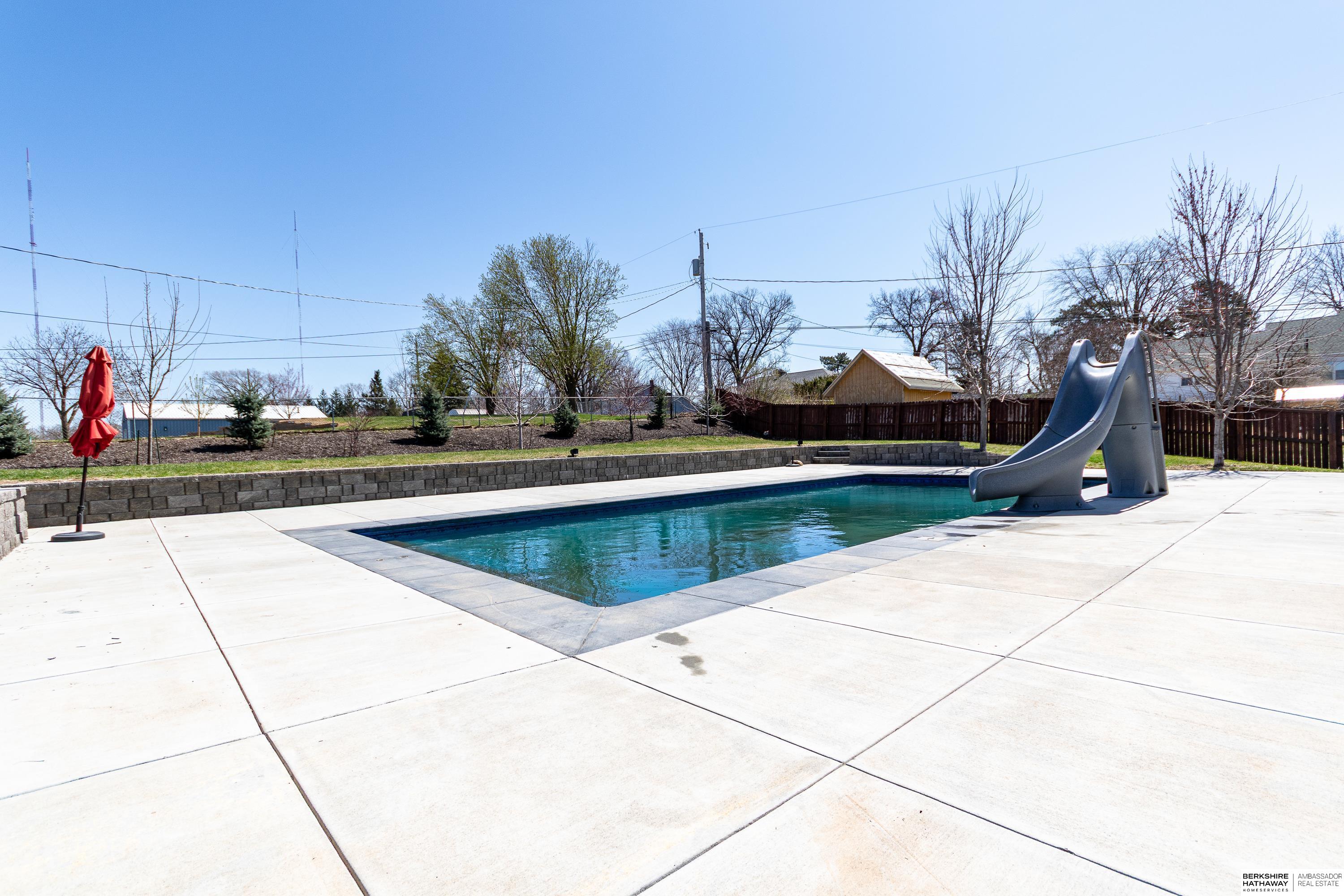 Omaha, Nebraska 68134, United States, 4 Bedrooms Bedrooms, ,2 BathroomsBathrooms,Residential,Active,104392